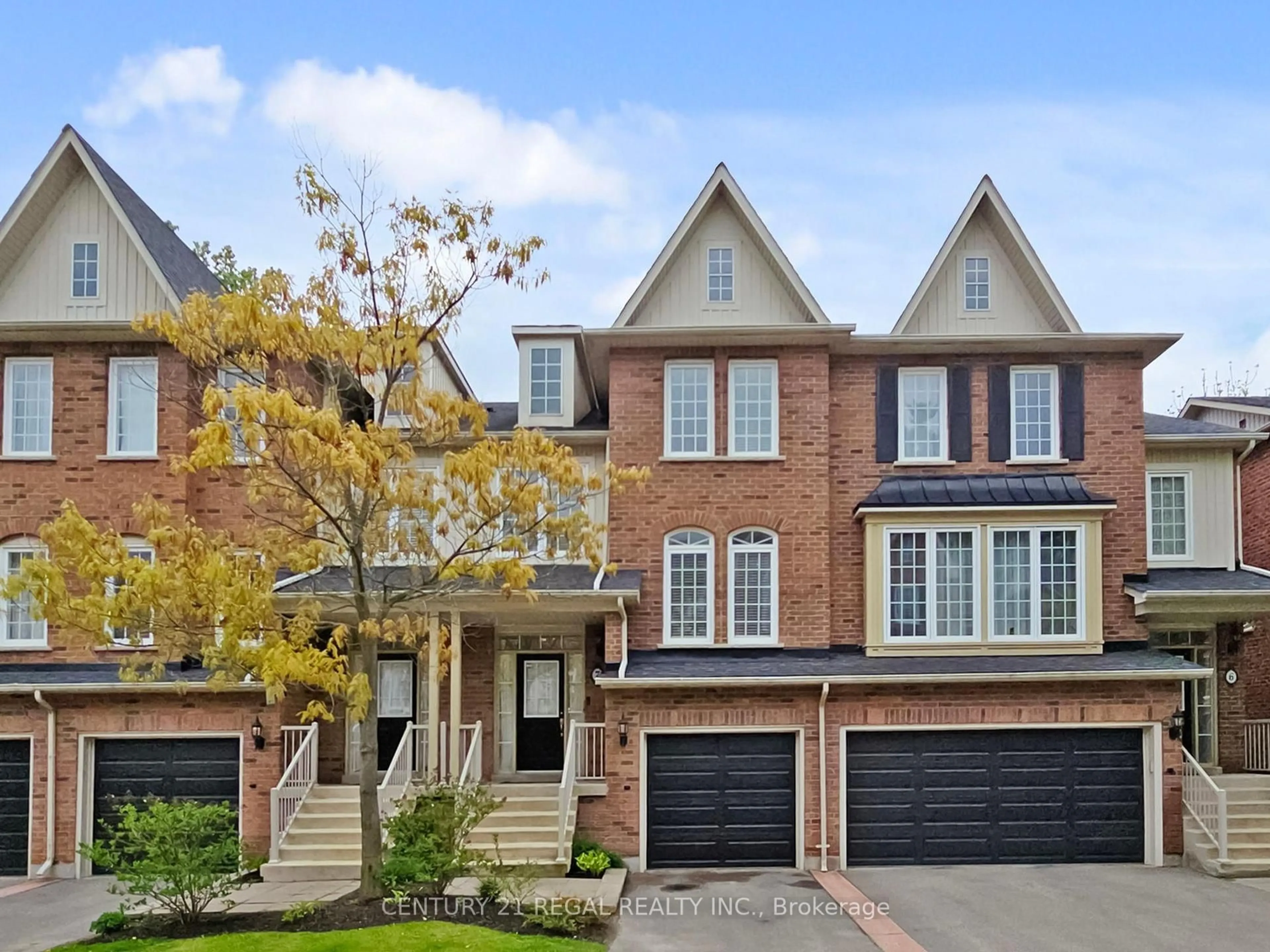 Home with brick exterior material, street for 100 Elgin Mills Rd #7, Richmond Hill Ontario L4C 0R6