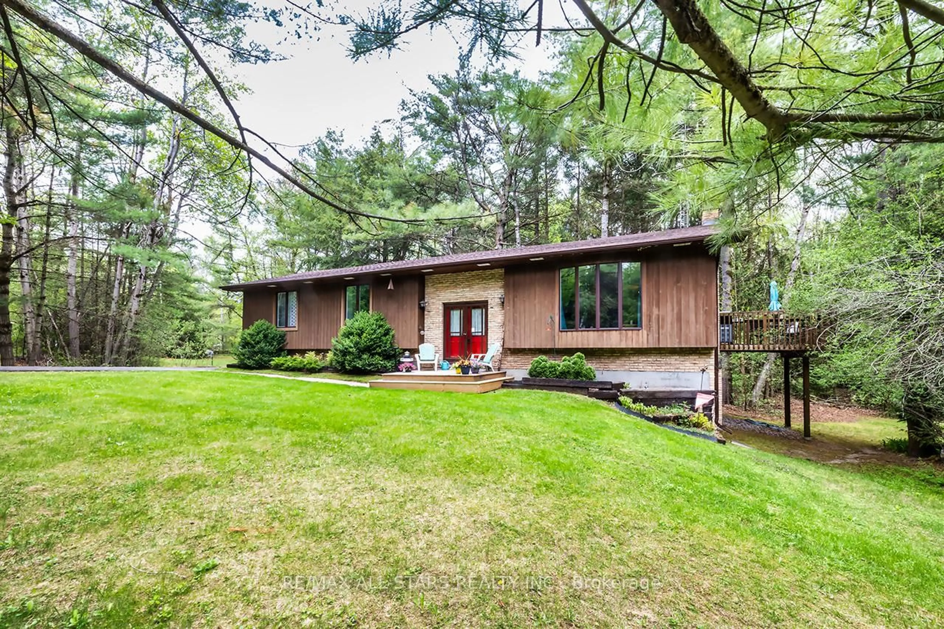 Unknown for 40 The Pines Lane, Brock Ontario L0C 1H0
