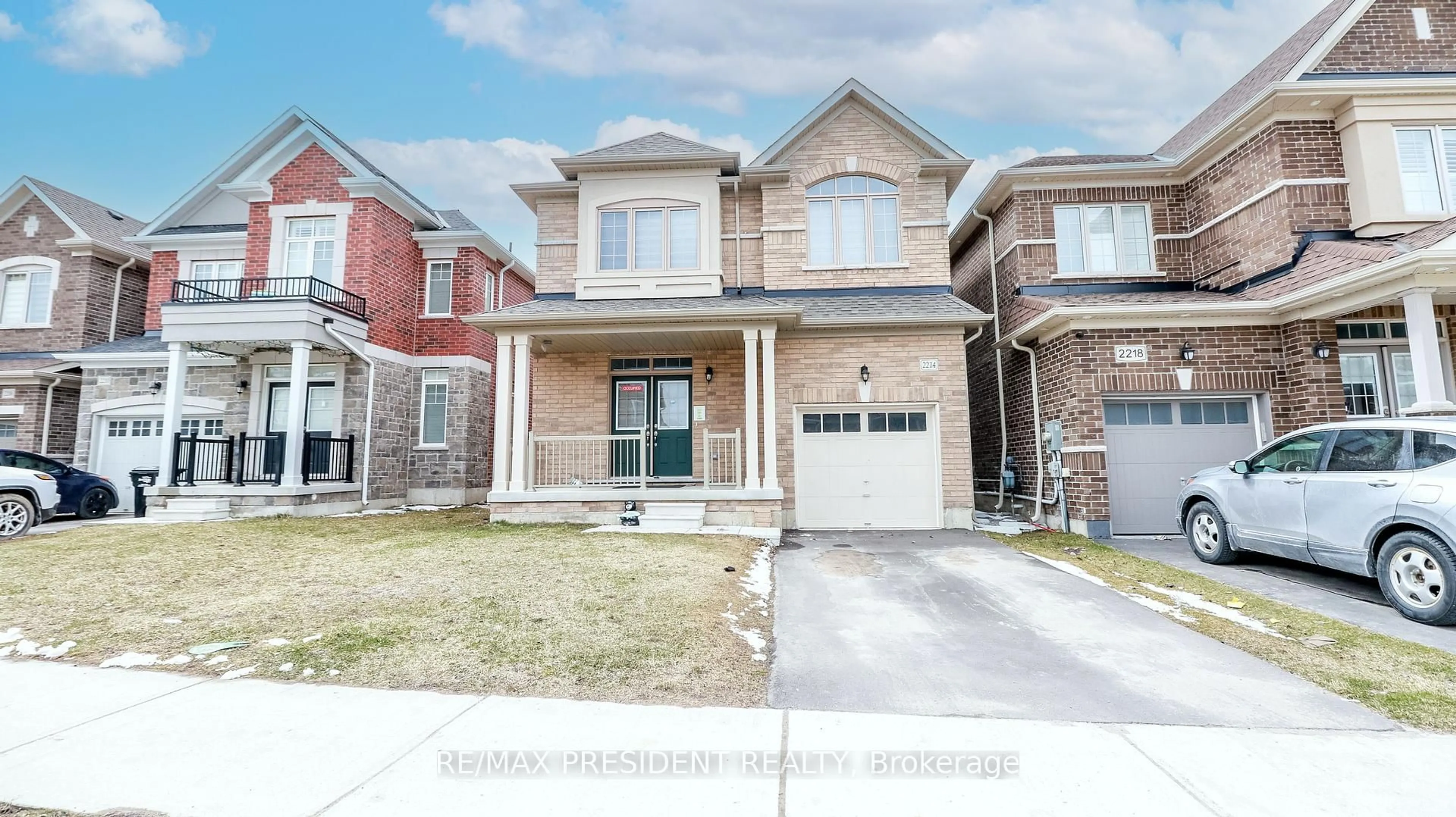 Home with brick exterior material, street for 2214 Lozenby St, Innisfil Ontario L9S 0M9