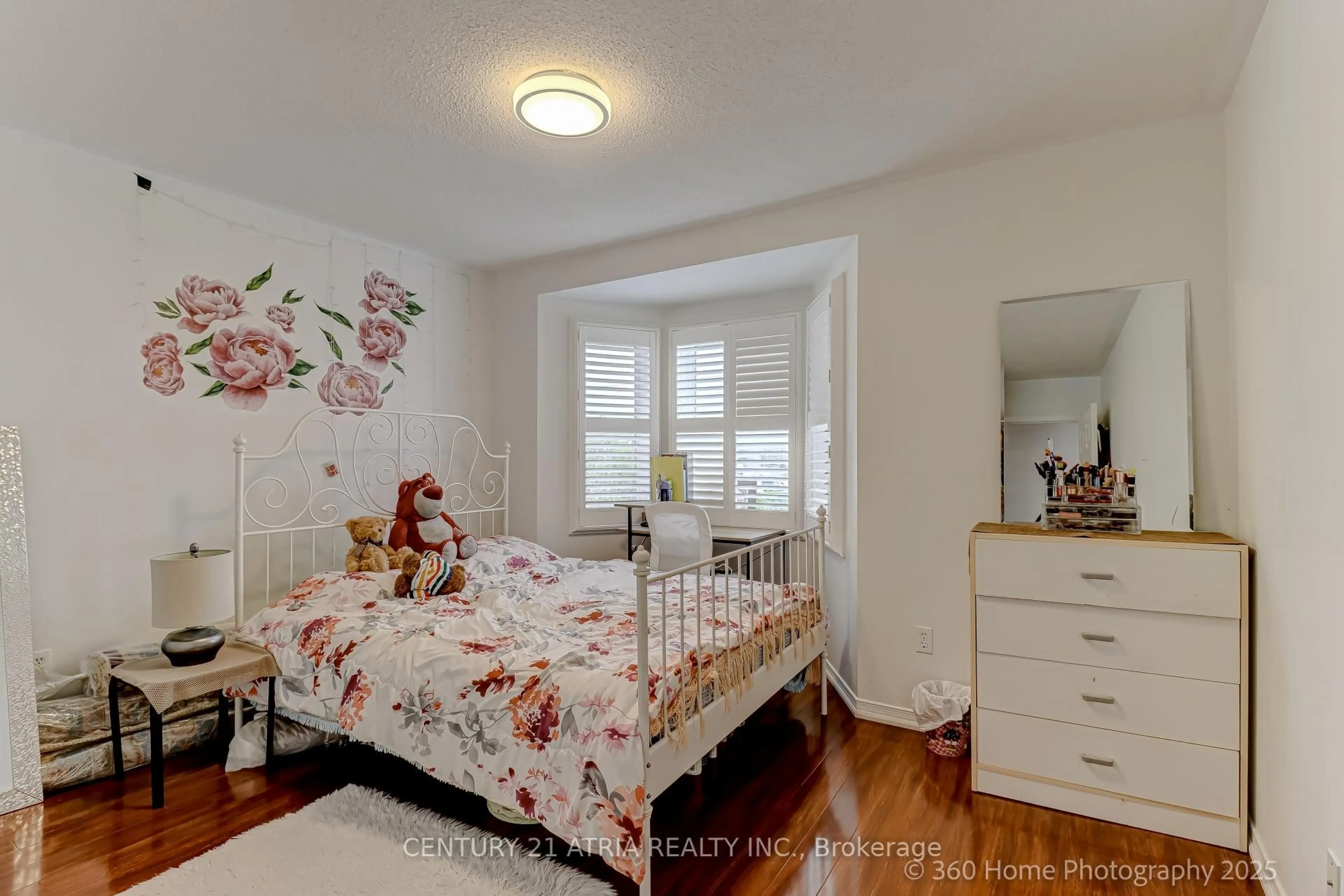 Bedroom with bed, unknown for 576 Pinder Ave, Newmarket Ontario L3X 2A3