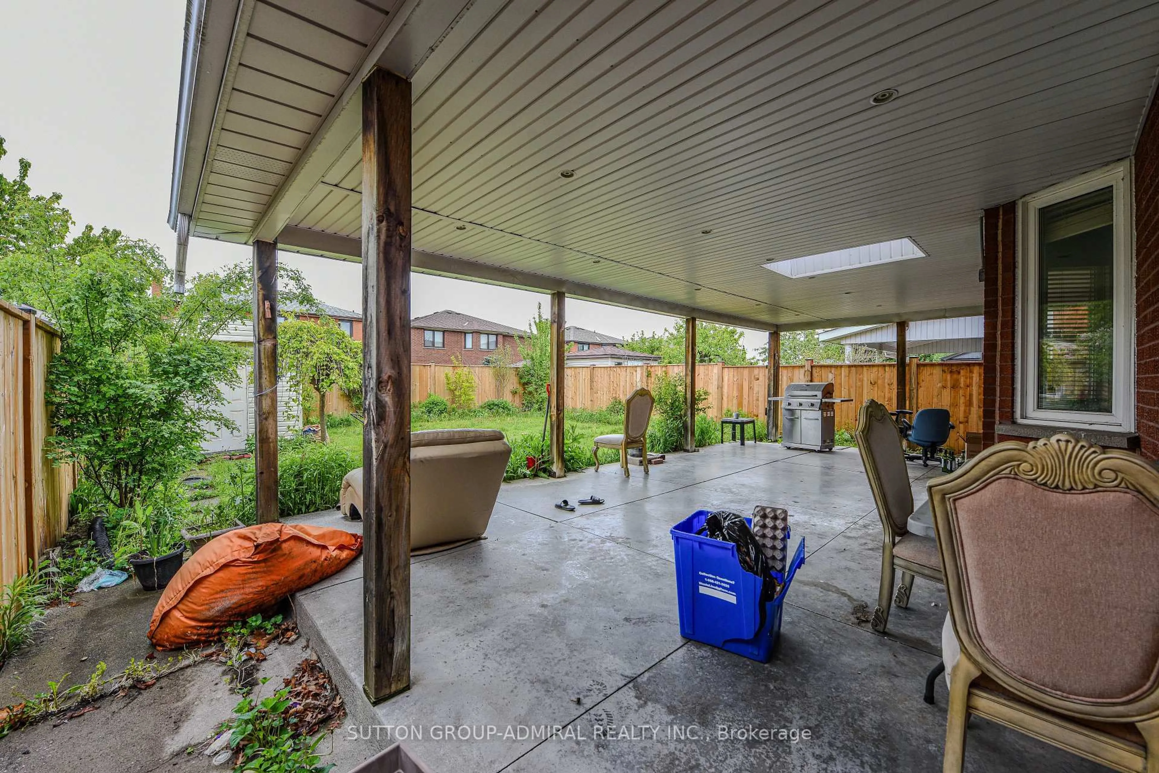Patio, street for 101 Lime Dr, Vaughan Ontario L4L 5P4