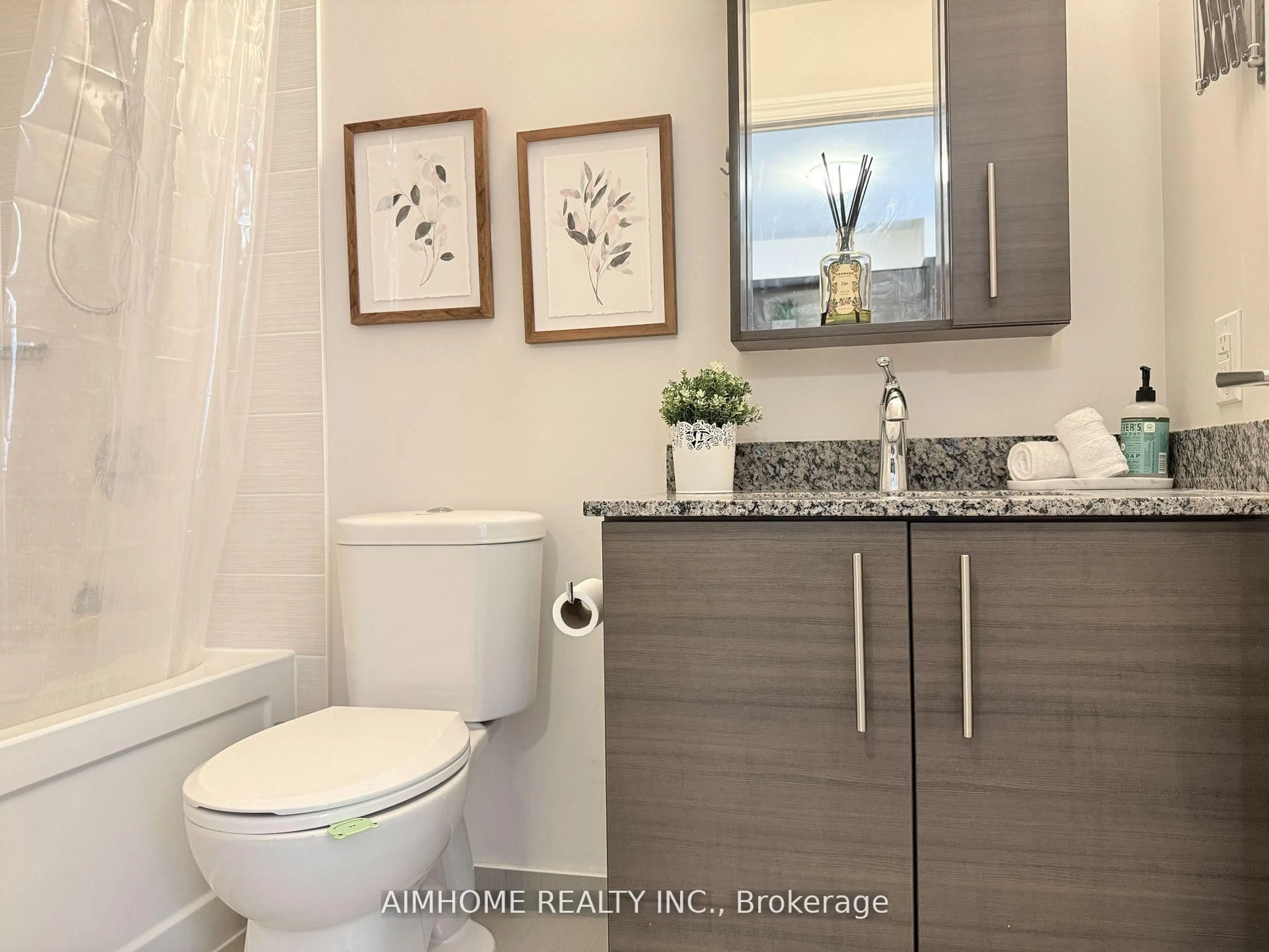 Contemporary bathroom, ceramic/tile floor for 325 South Park Rd #1008, Markham Ontario L3T 0B8