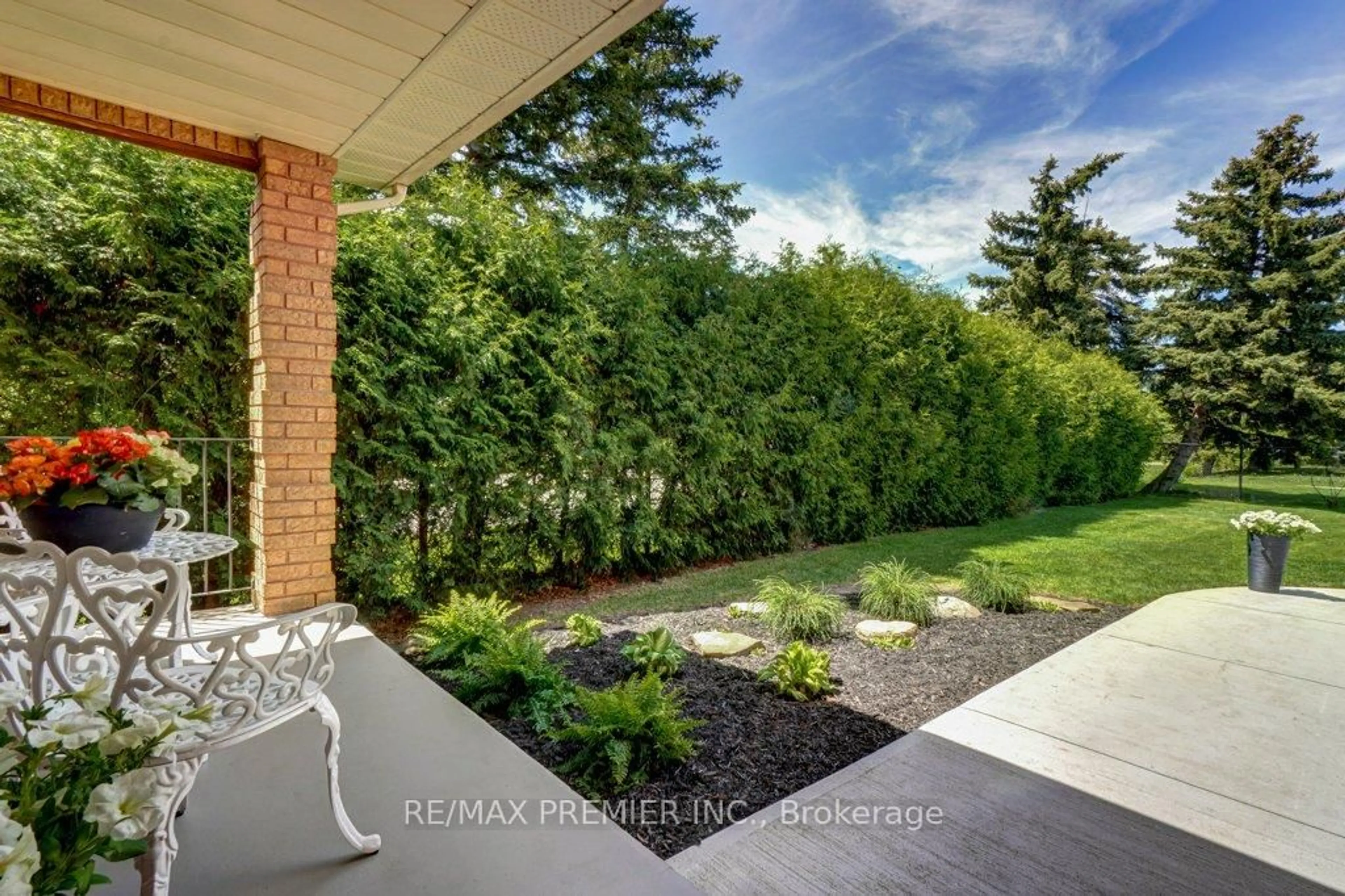 Patio, forest/trees view for 69 Zucchet Crt, Vaughan Ontario L4L 8T7