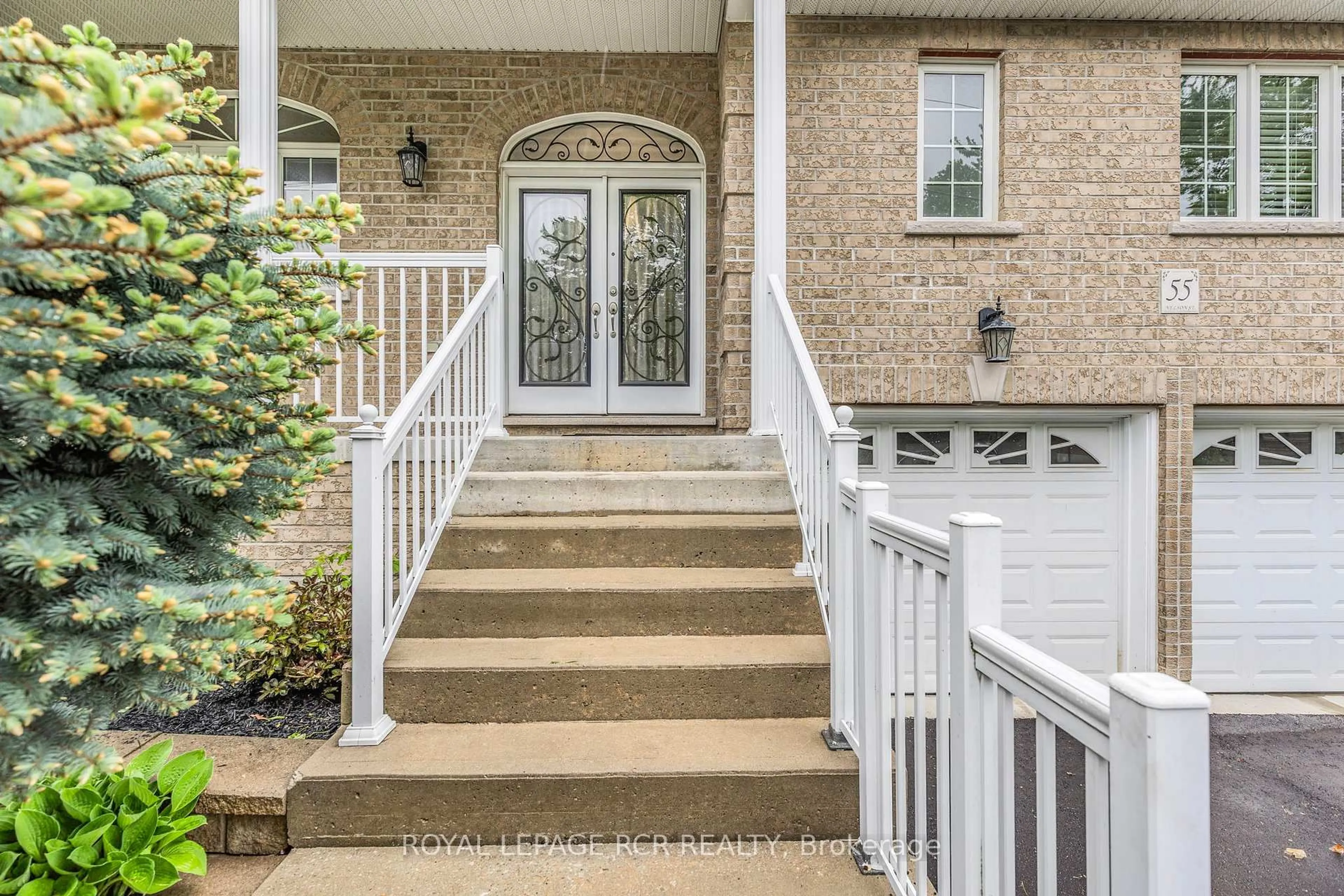 Unknown for 55 Nelson St, Bradford West Gwillimbury Ontario L3Z 1E4