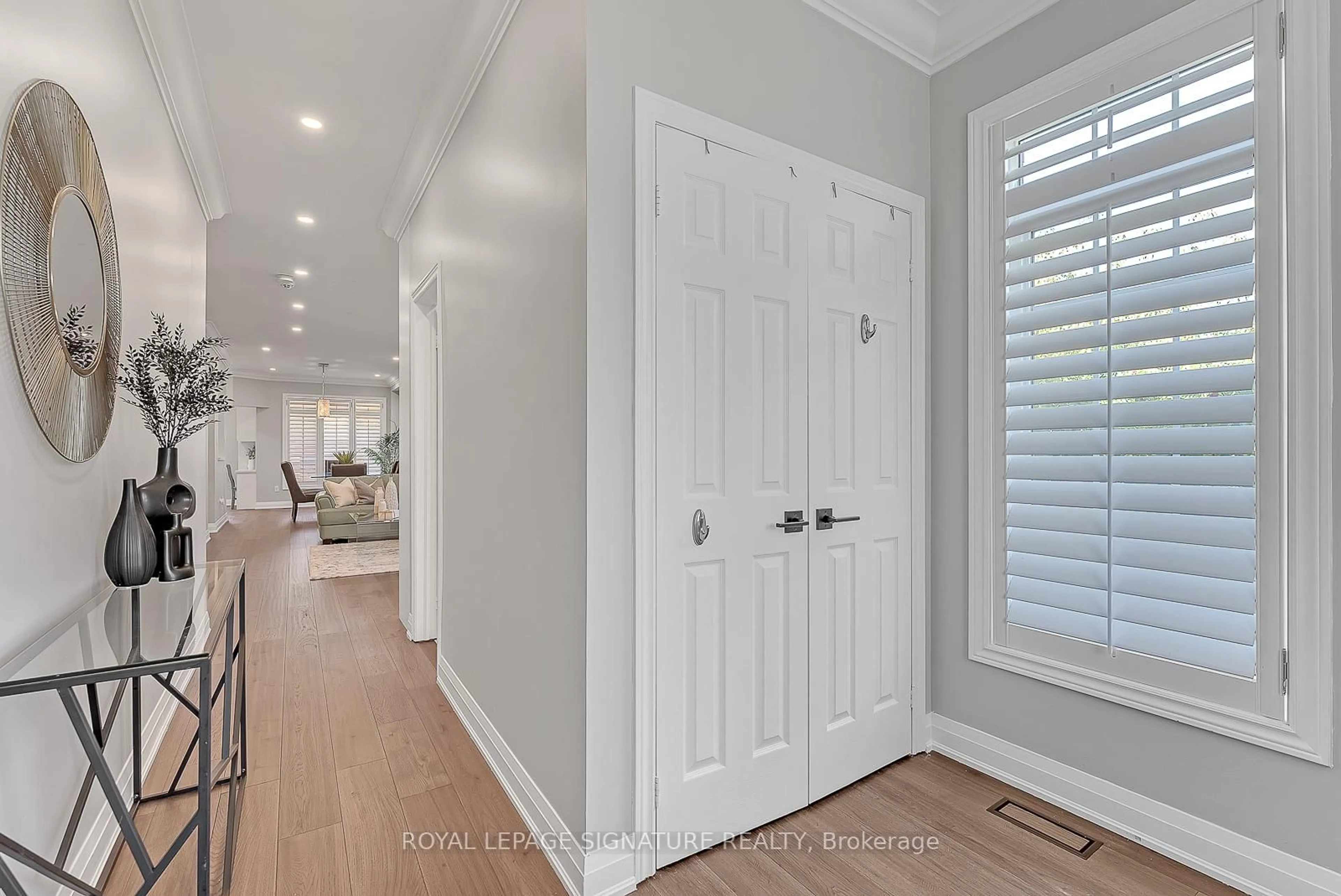 Indoor entryway for 79 Big Hill Cres, Vaughan Ontario L6A 4K7