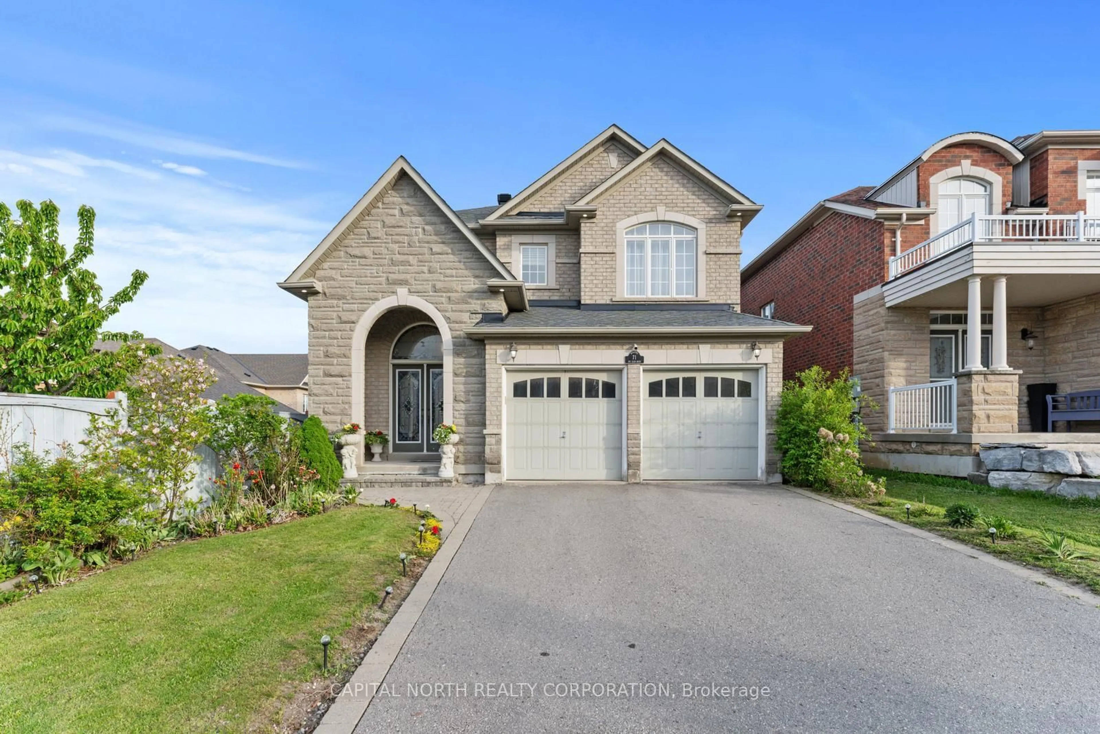 Home with brick exterior material, street for 71 Ivy Glen Dr, Vaughan Ontario L6A 0P3