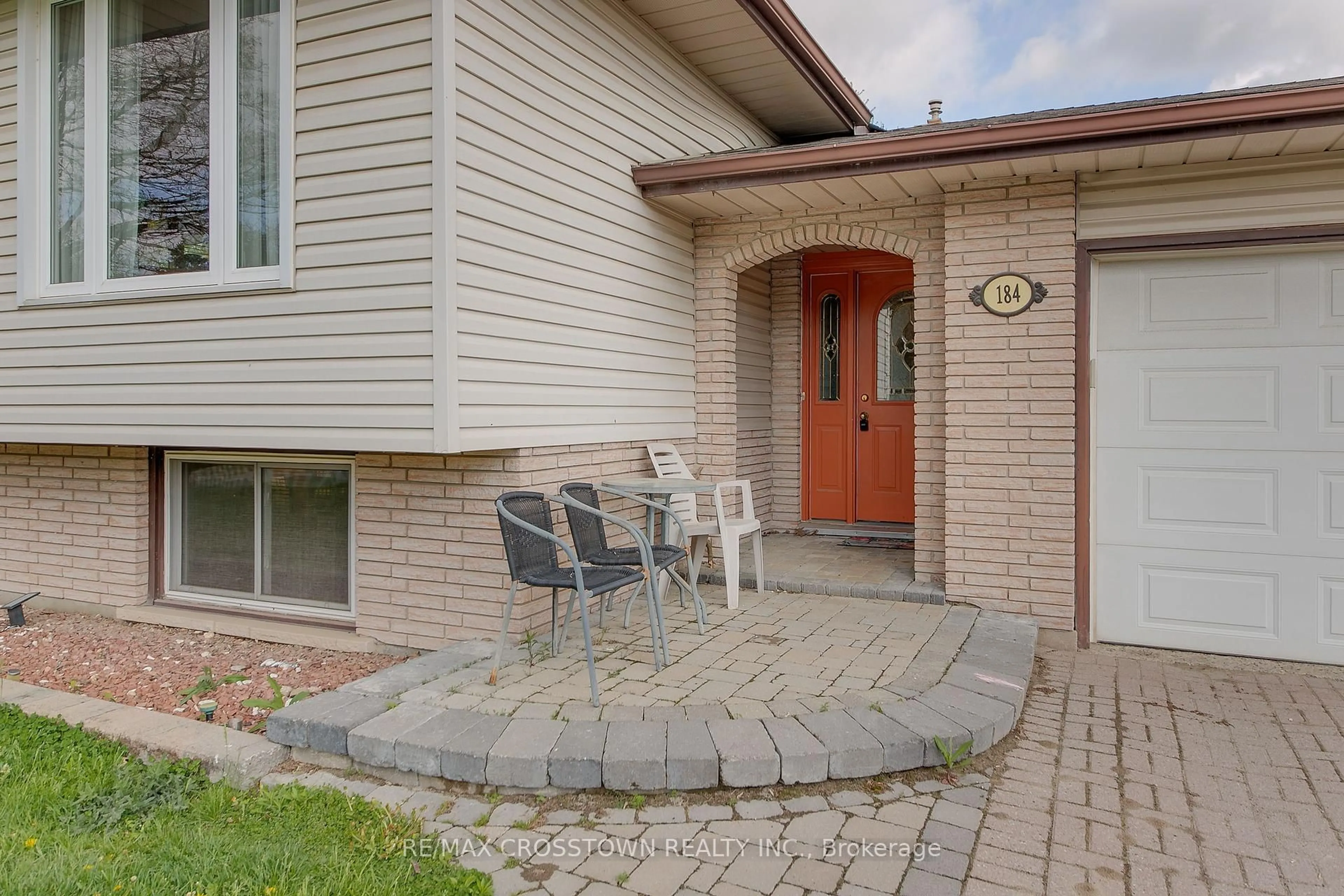 Home with brick exterior material, street for 184 Murphy Rd, Essa Ontario L3W 0A2