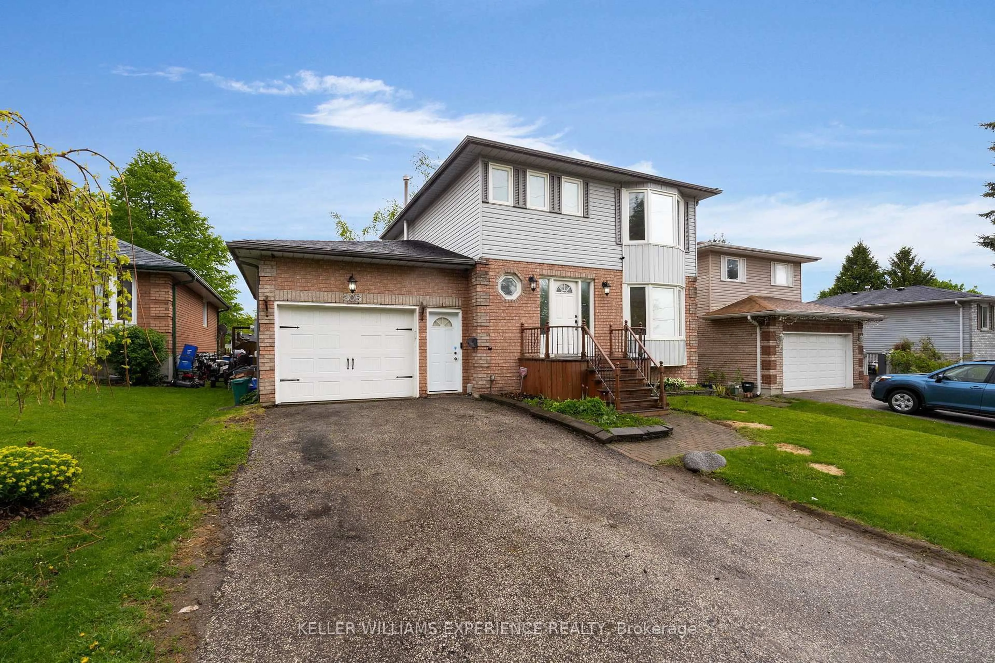 Unknown for 305 Hollywood Dr, Georgina Ontario L4P 2Z9