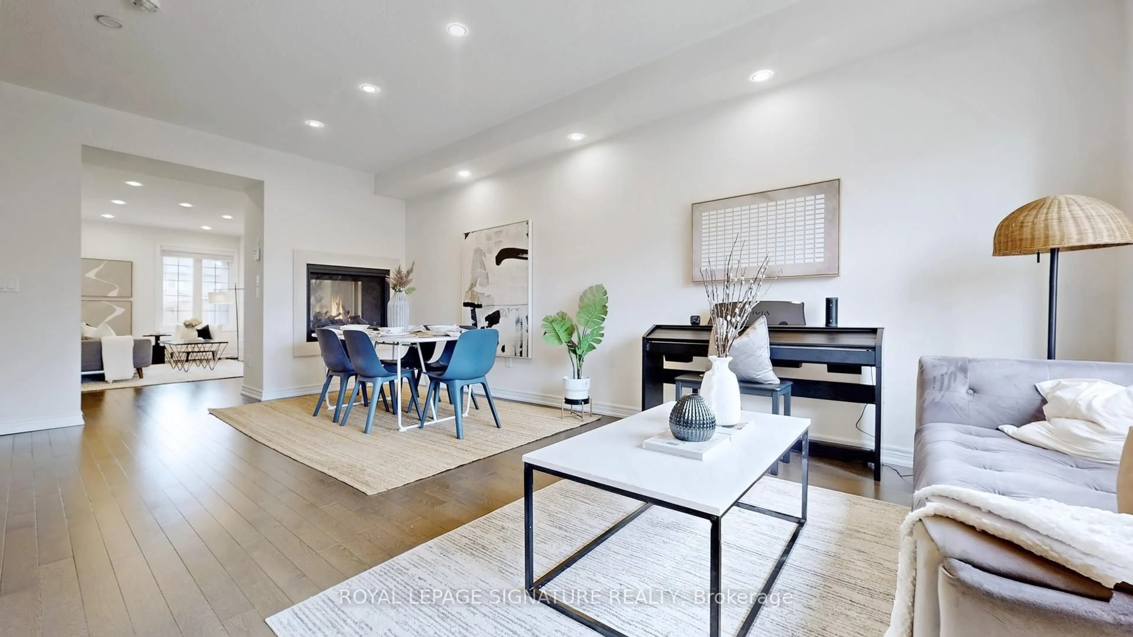 Living room with furniture, unknown for 178 Northvale Rd, Markham Ontario L6B 1J3