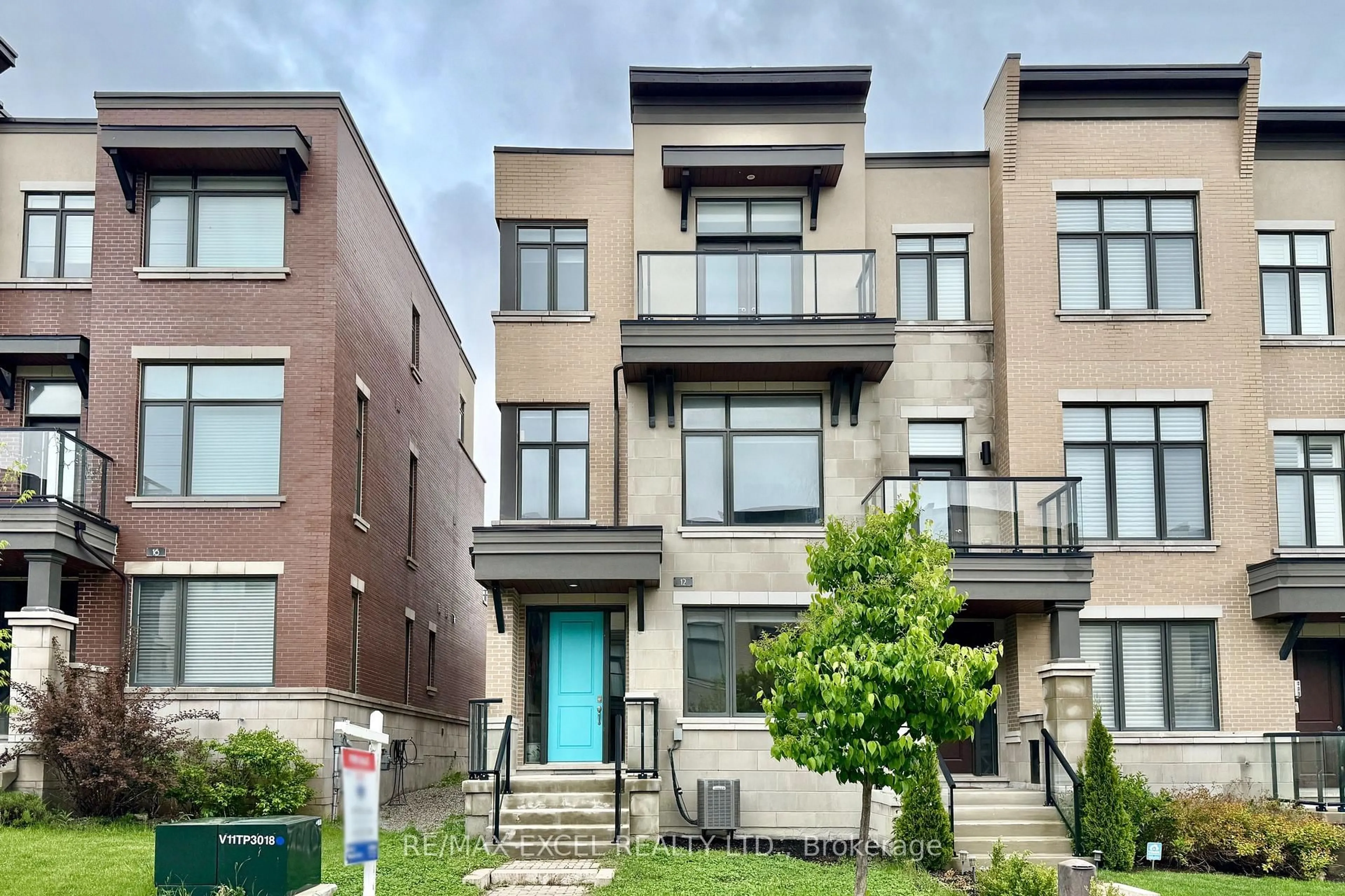 Home with brick exterior material, street for 12 Aylin Cres, Vaughan Ontario L6A 4Z8