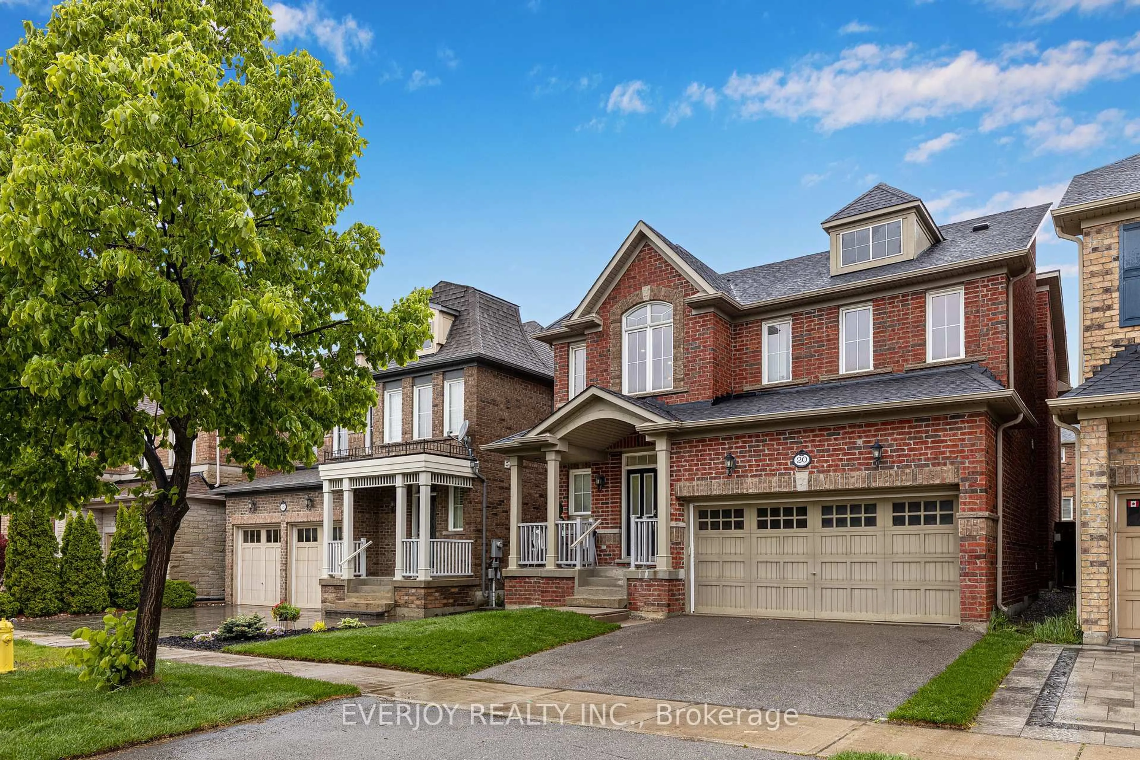 Home with brick exterior material, street for 20 Wintam Pl, Markham Ontario L6C 0E3