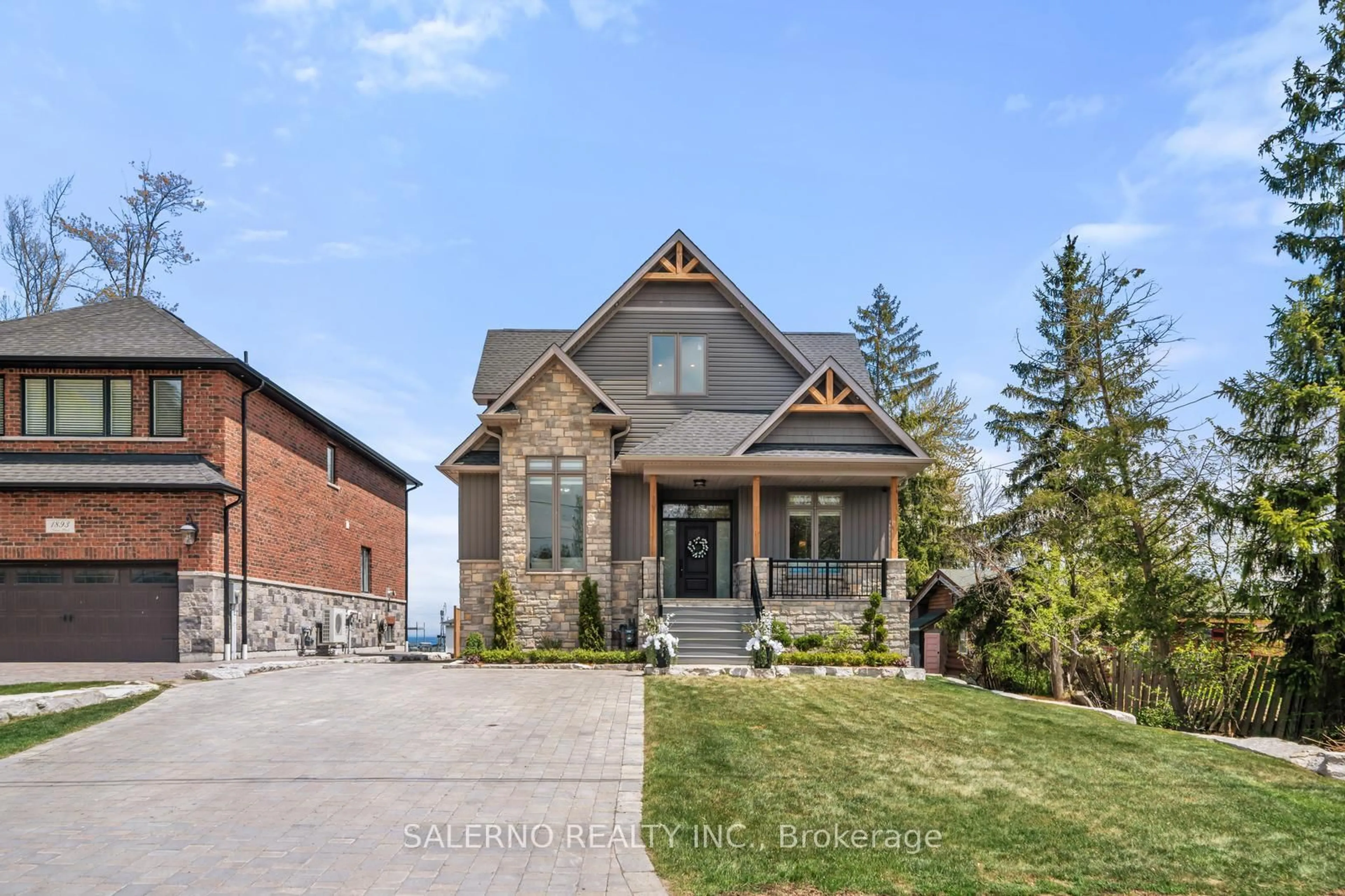 Home with brick exterior material, unknown for 1889 Simcoe Blvd, Innisfil Ontario L9S 4N3