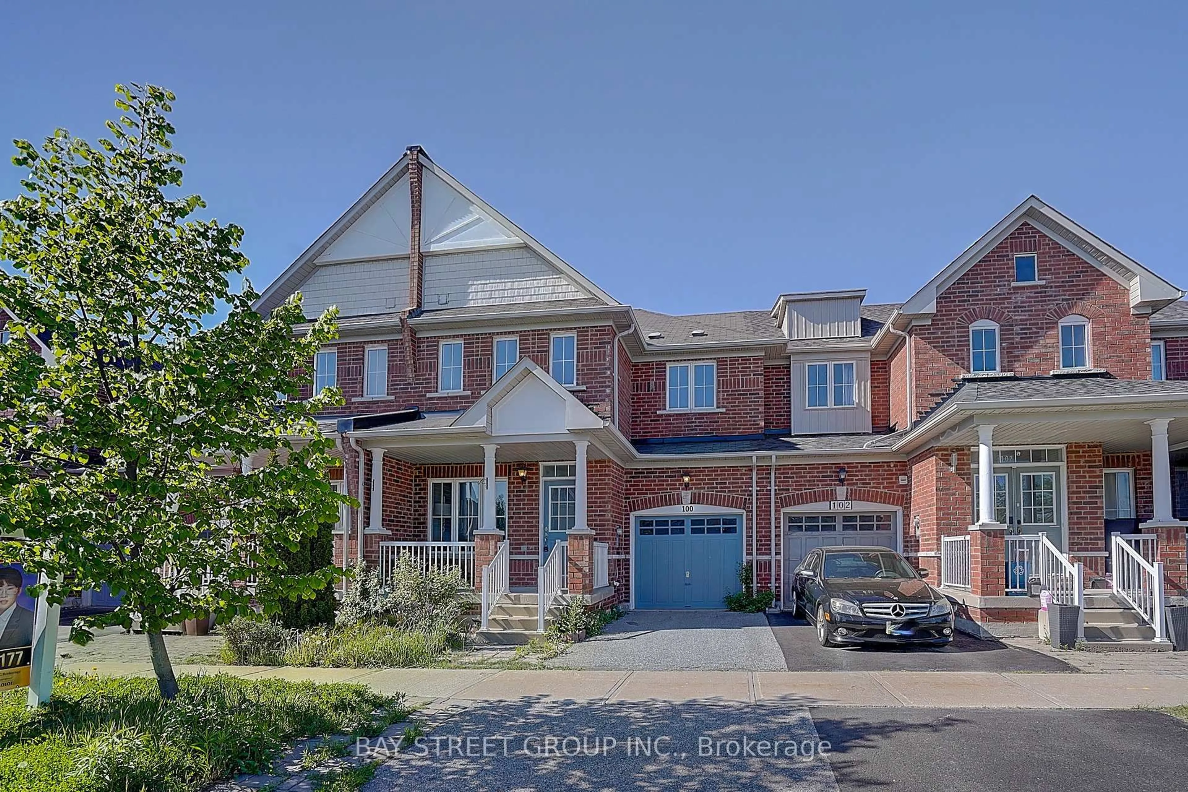 Home with brick exterior material, street for 100 Dovetail Dr, Richmond Hill Ontario L4E 5A7