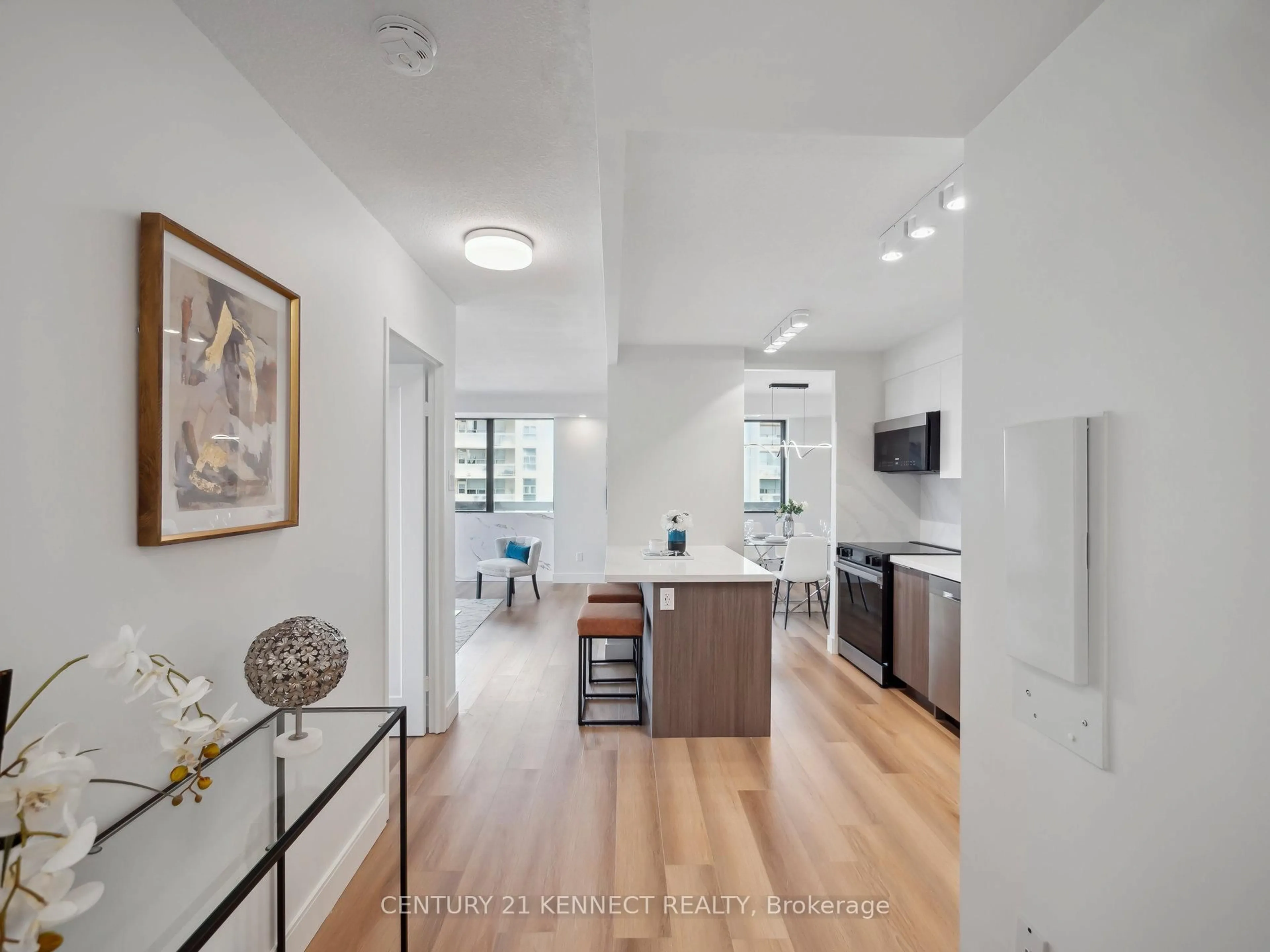 Unknown for 8111 Yonge St #1009, Markham Ontario L3T 4V9