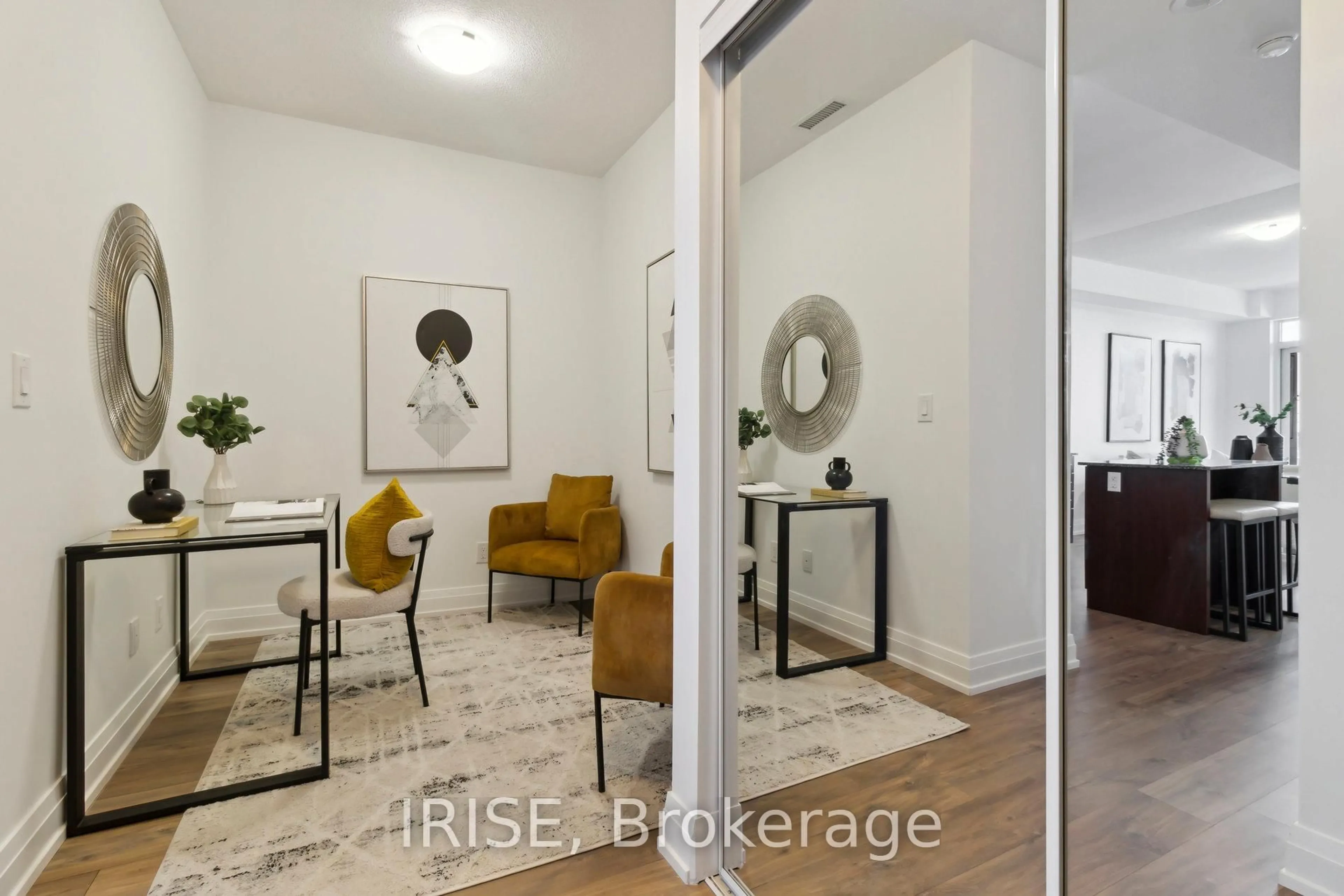 Indoor entryway for 3700 Highway 7 Rd #606, Vaughan Ontario L4L 0G8
