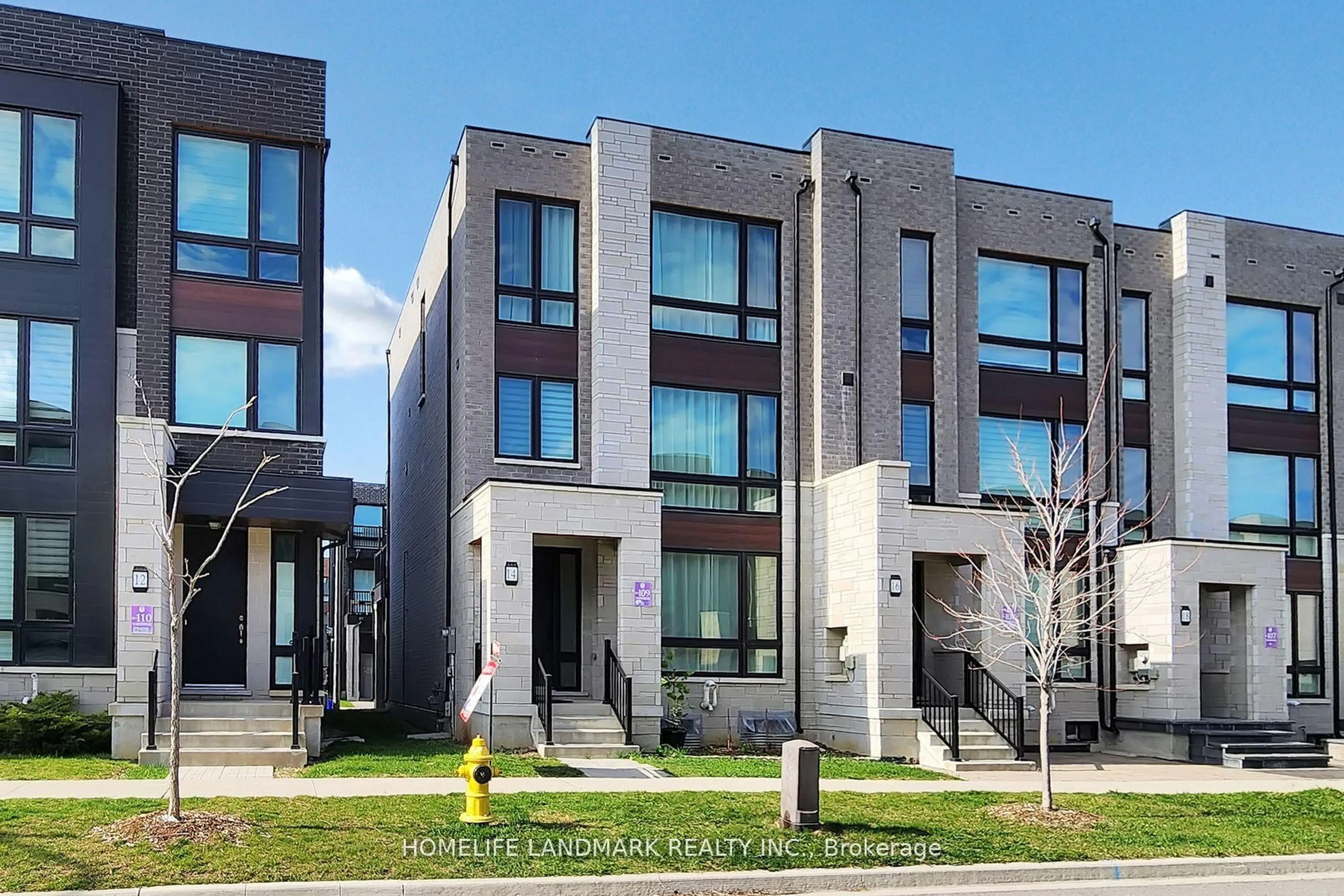 Home with brick exterior material, street for 14 Breyworth Rd, Markham Ontario L6C 0Z6