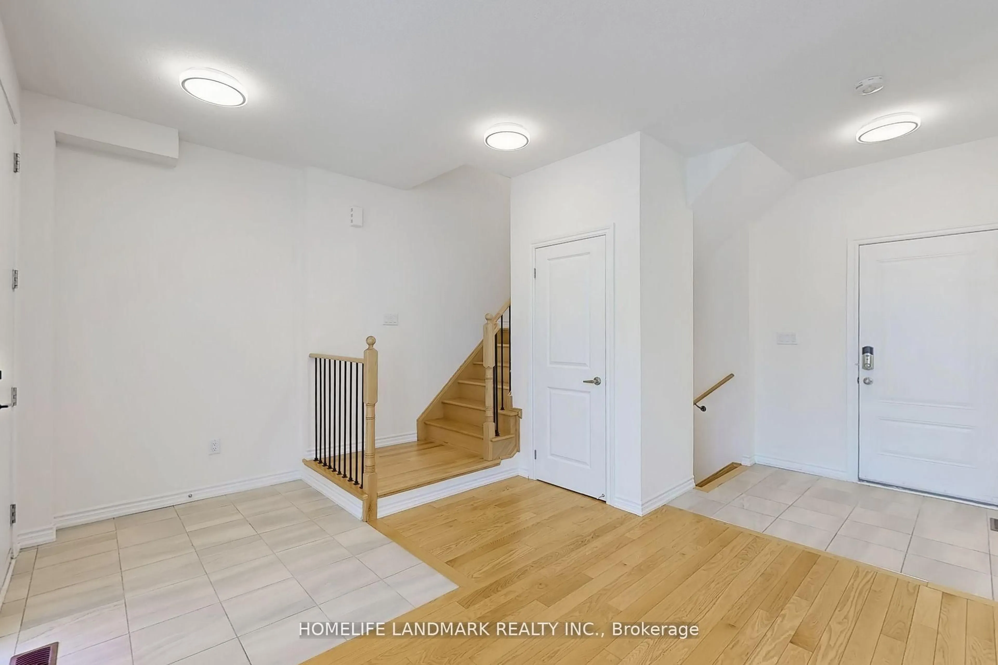 Unknown for 14 Breyworth Rd, Markham Ontario L6C 0Z6