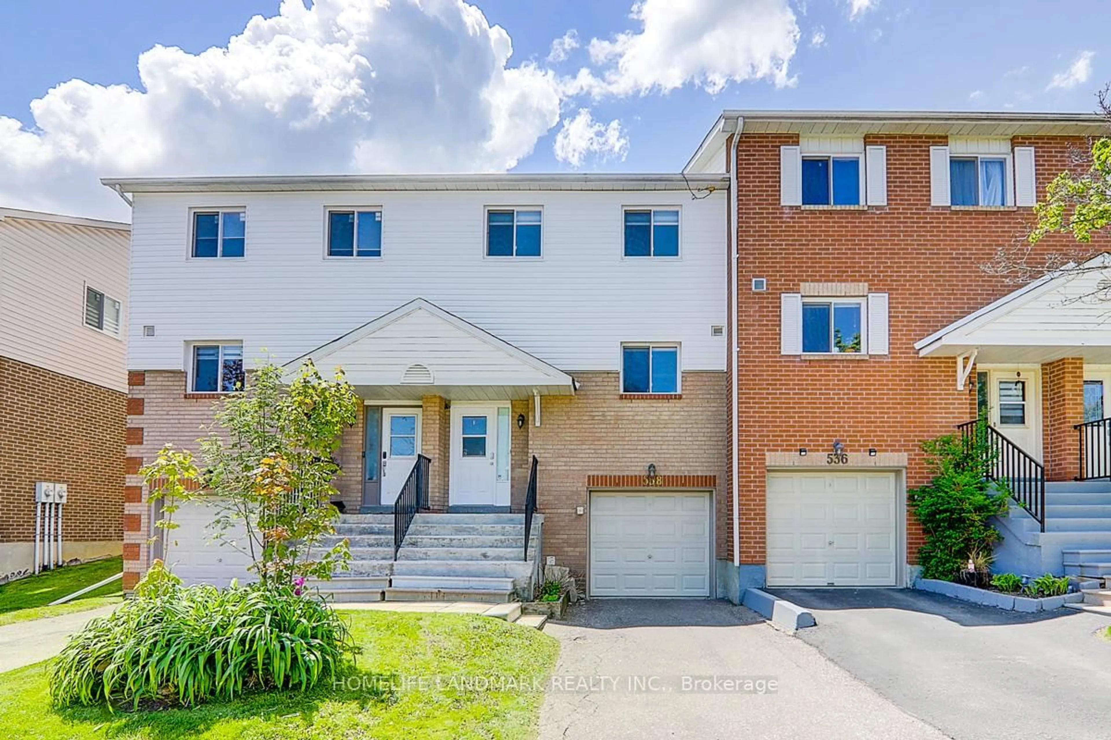 Home with brick exterior material, street for 538 Jack Giles Circ, Newmarket Ontario L3X 1X9