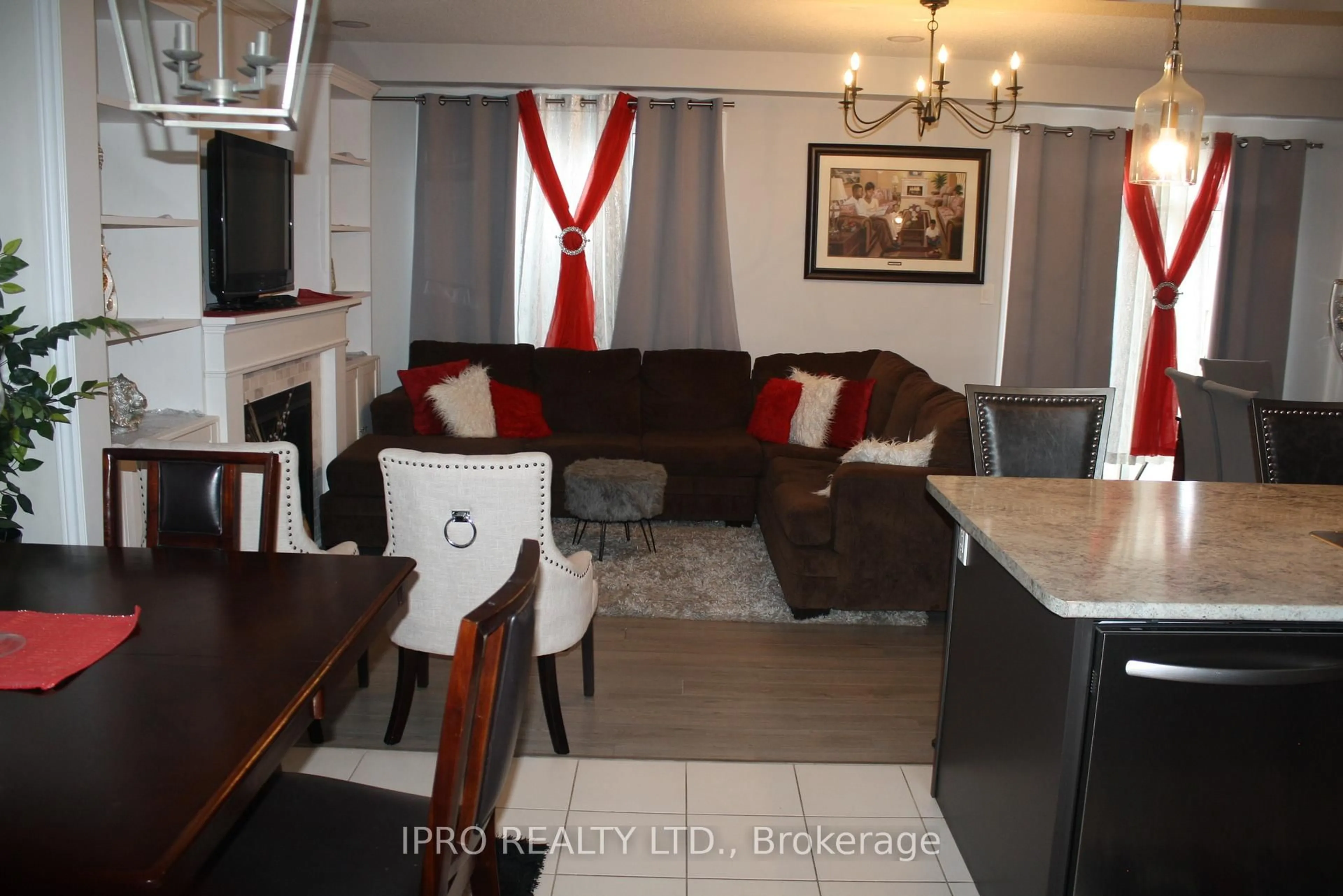 Living room with furniture, unknown for 4 HUTTON Cres, Essa Ontario L0M 1B6