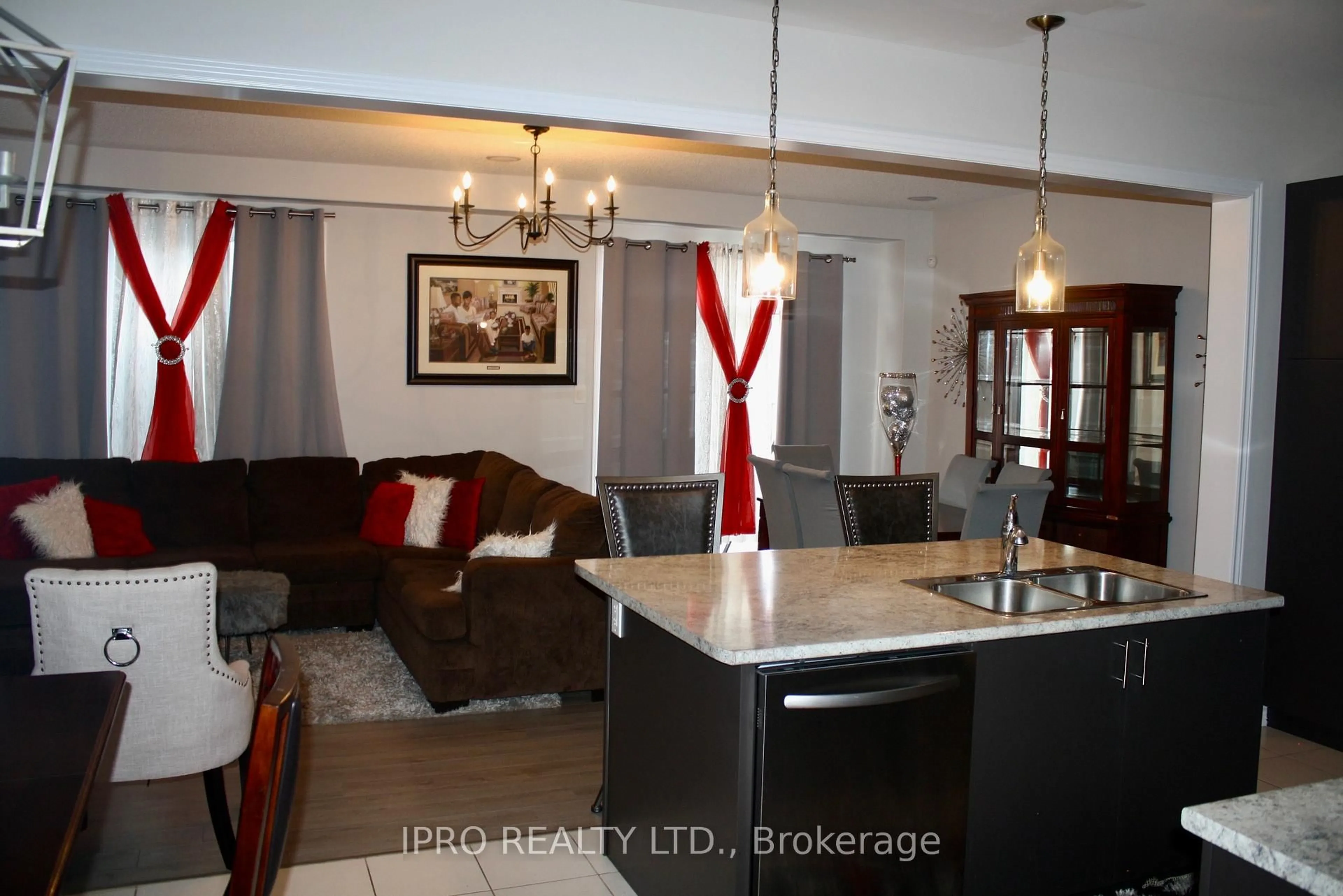 Open concept kitchen, unknown for 4 HUTTON Cres, Essa Ontario L0M 1B6