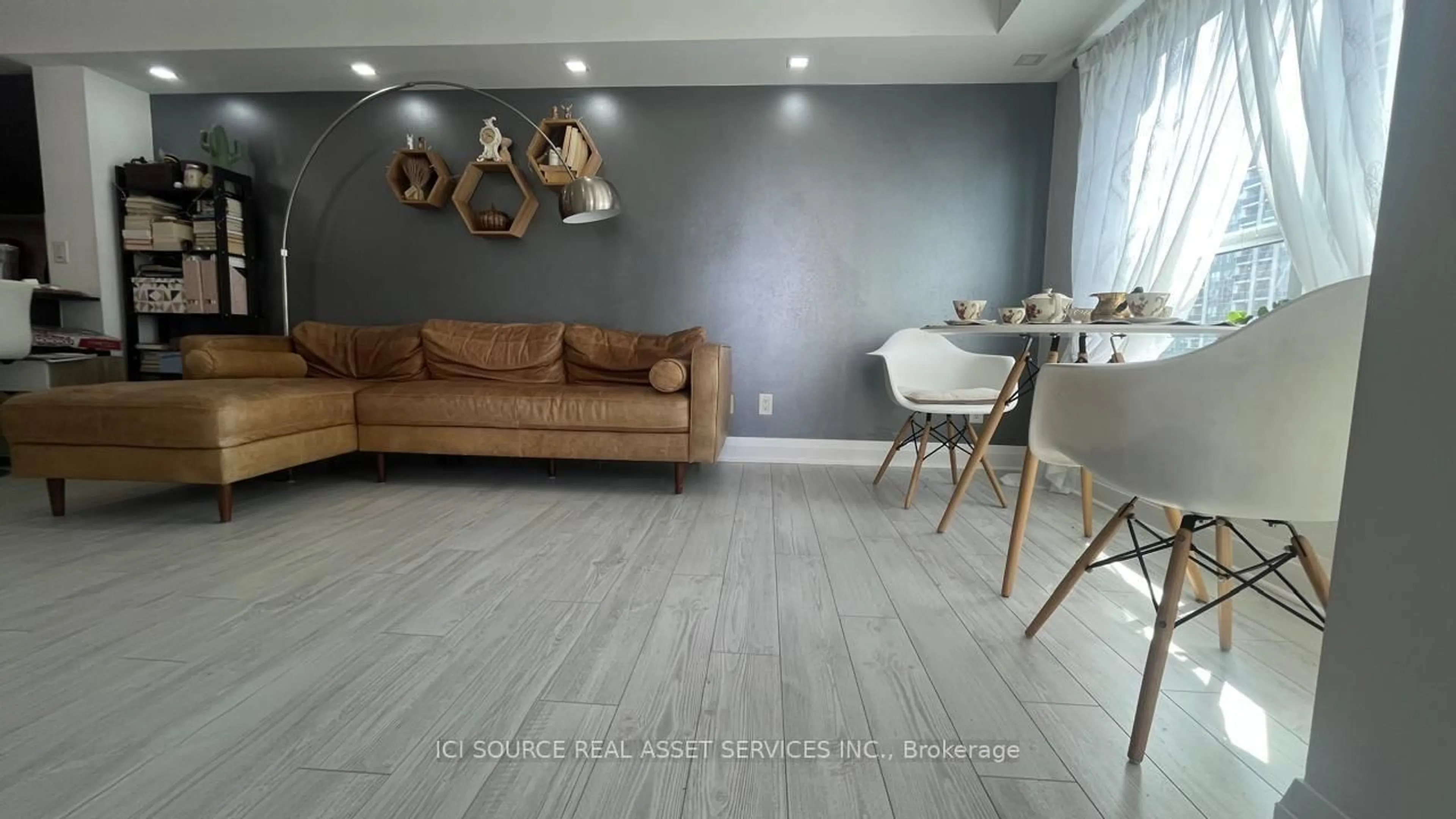 Living room with furniture, unknown for 20 North Park Rd #509, Vaughan Ontario L4J 0G7