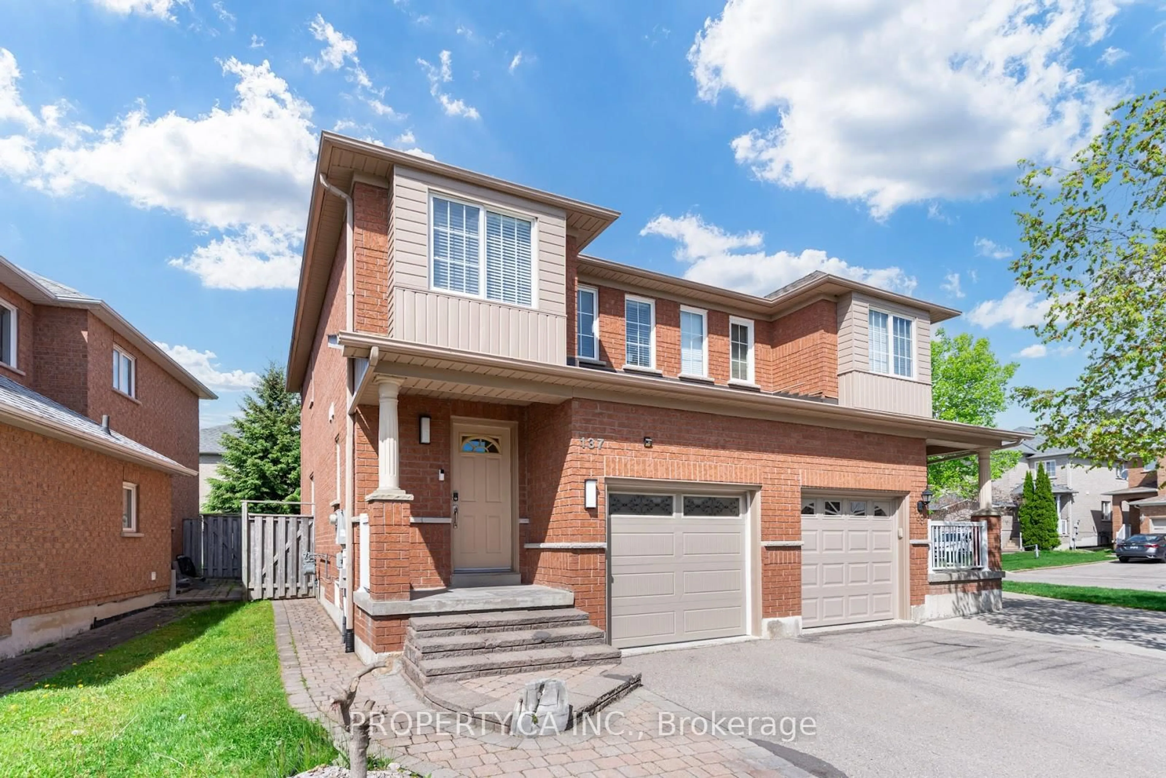 Home with brick exterior material, street for 137 Preston Hill Cres, Vaughan Ontario L4K 5L5