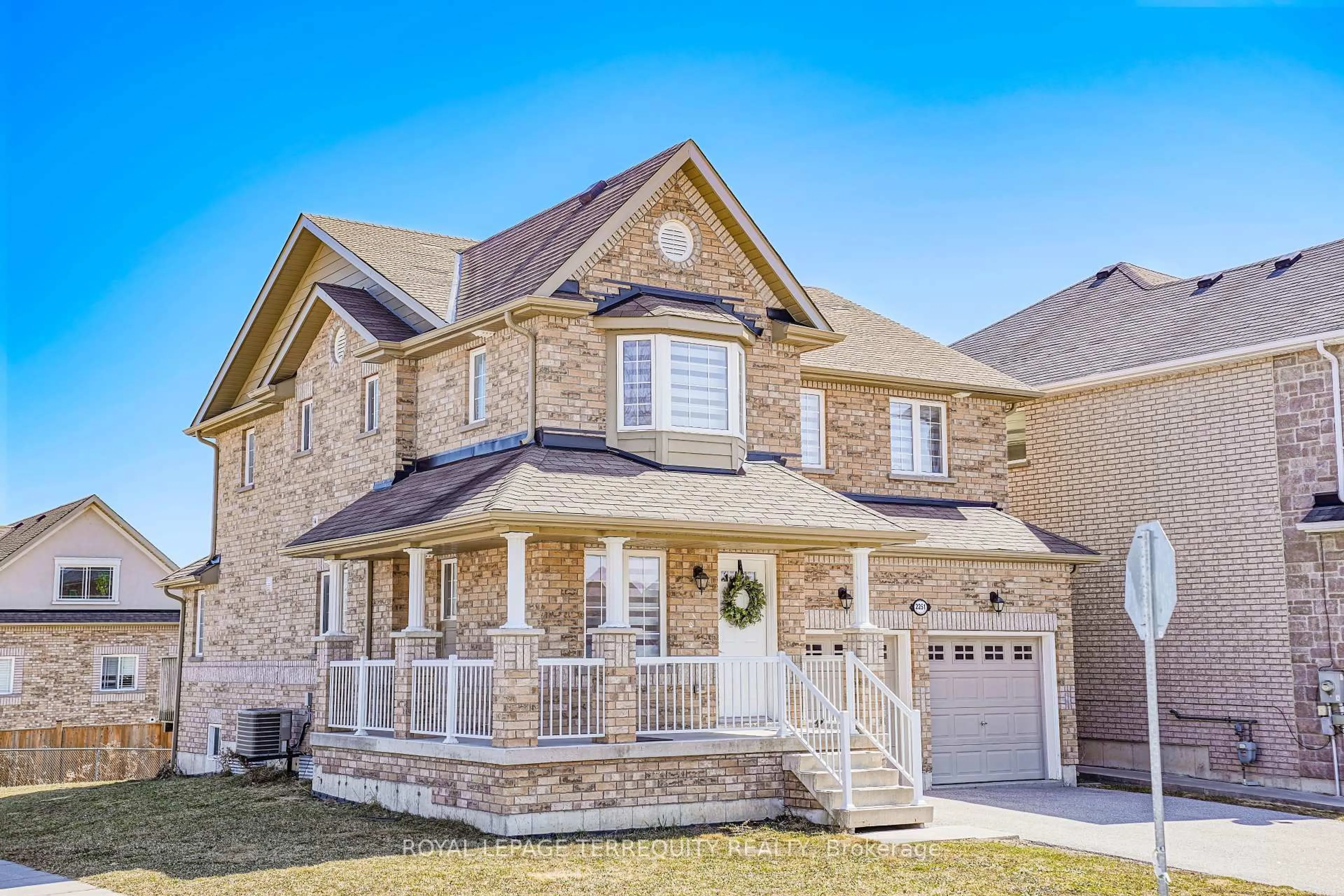 Home with brick exterior material, street for 2251 Whitewood Cres, Innisfil Ontario L9S 0G3