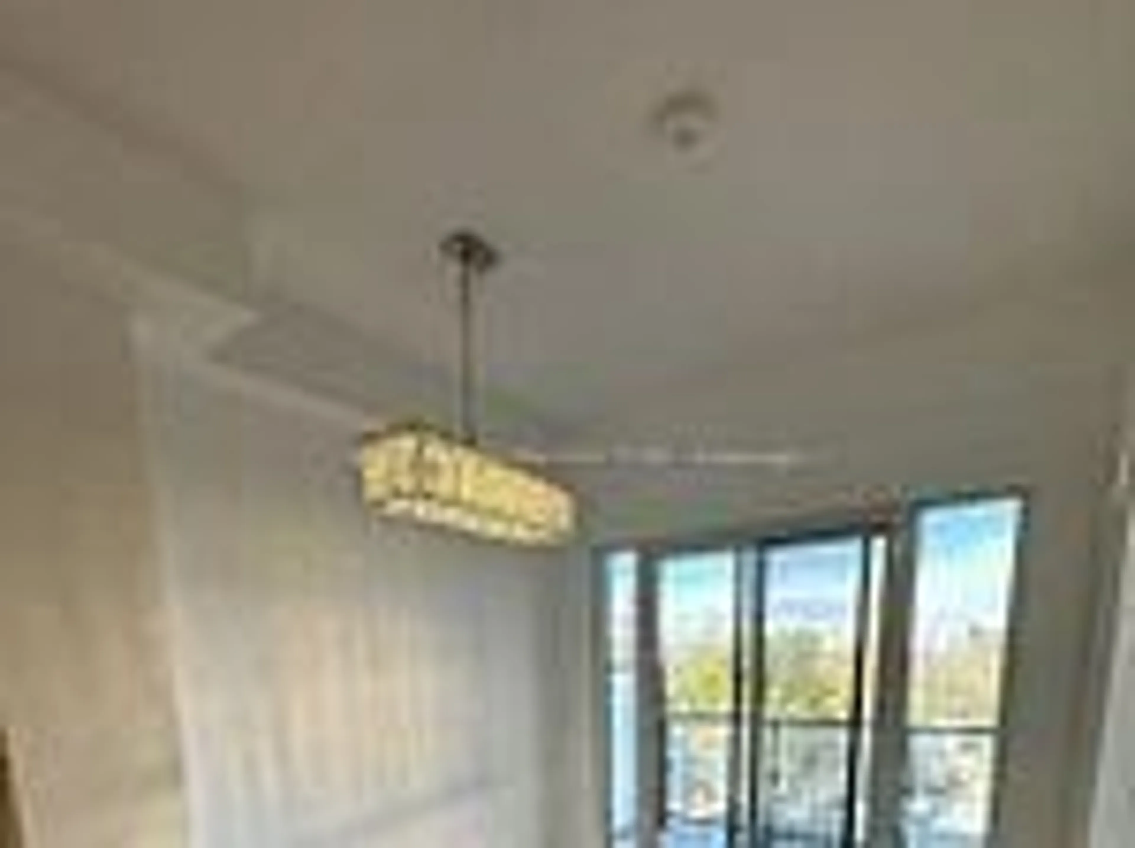 A pic of a room for 9618 Yonge St #509, Richmond Hill Ontario L4C 0X5