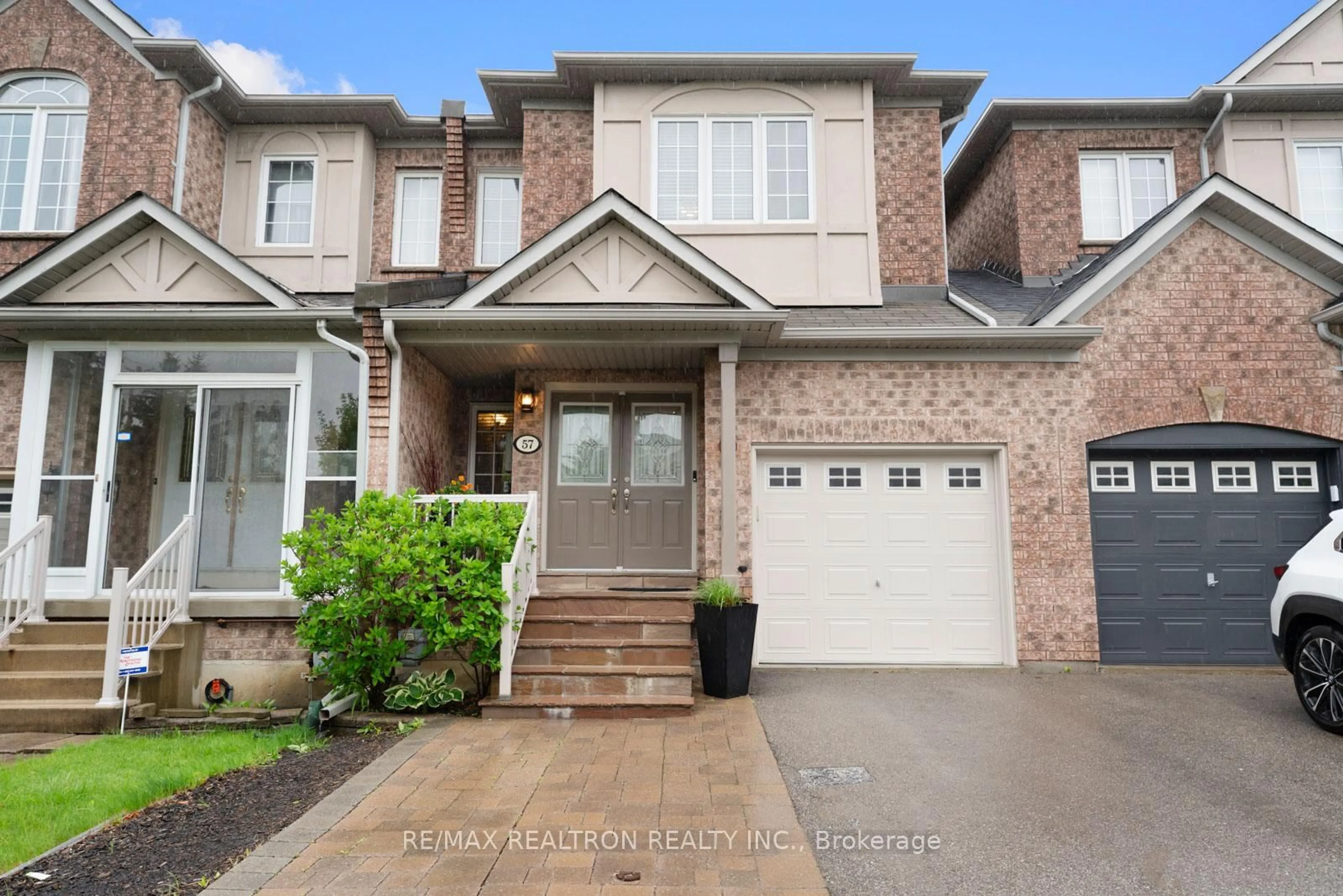 Home with brick exterior material, street for 57 Lander Cres, Vaughan Ontario L4J 8V2