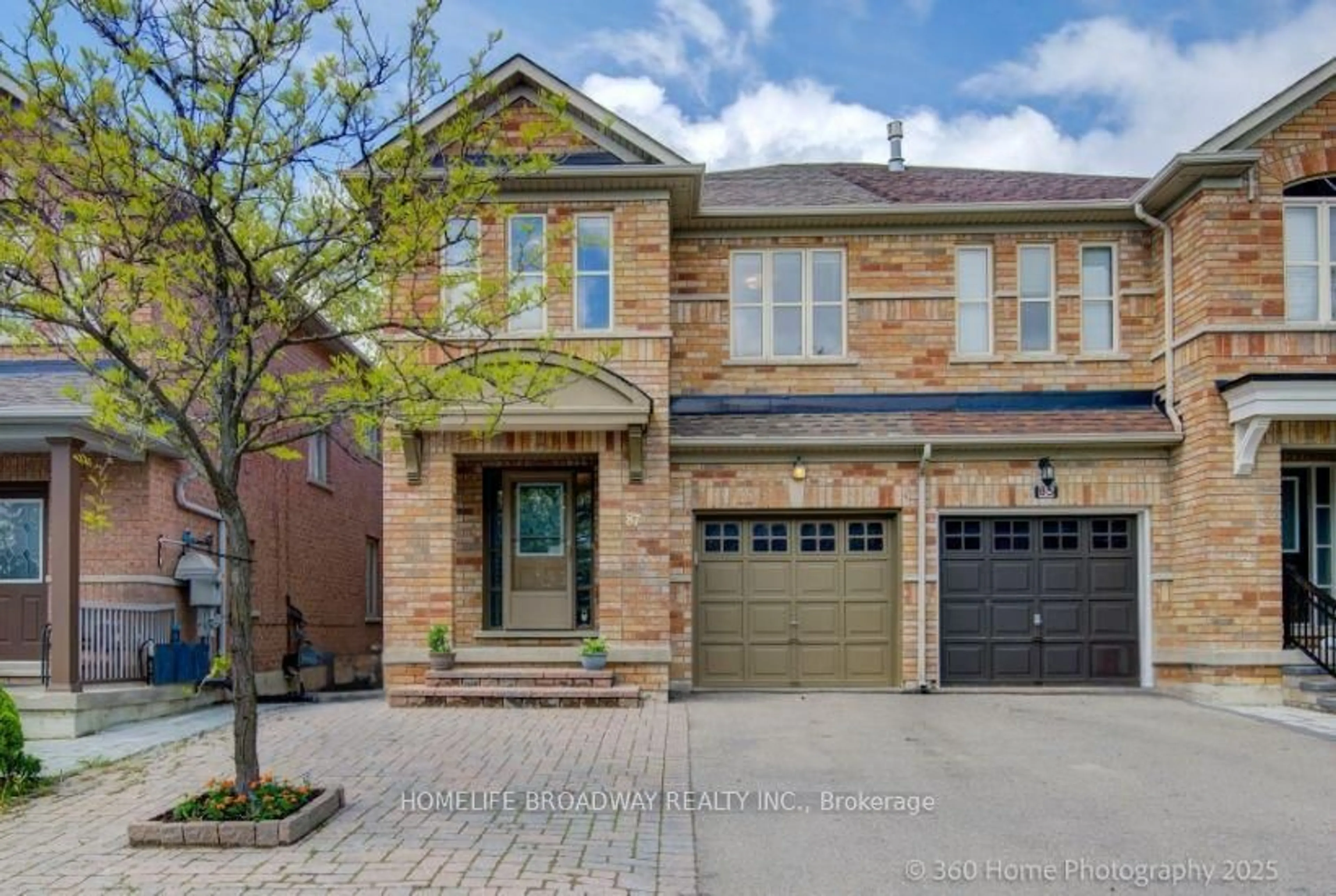 Home with brick exterior material, street for 87 Treasure Hill Rd, Vaughan Ontario L6A 0A6