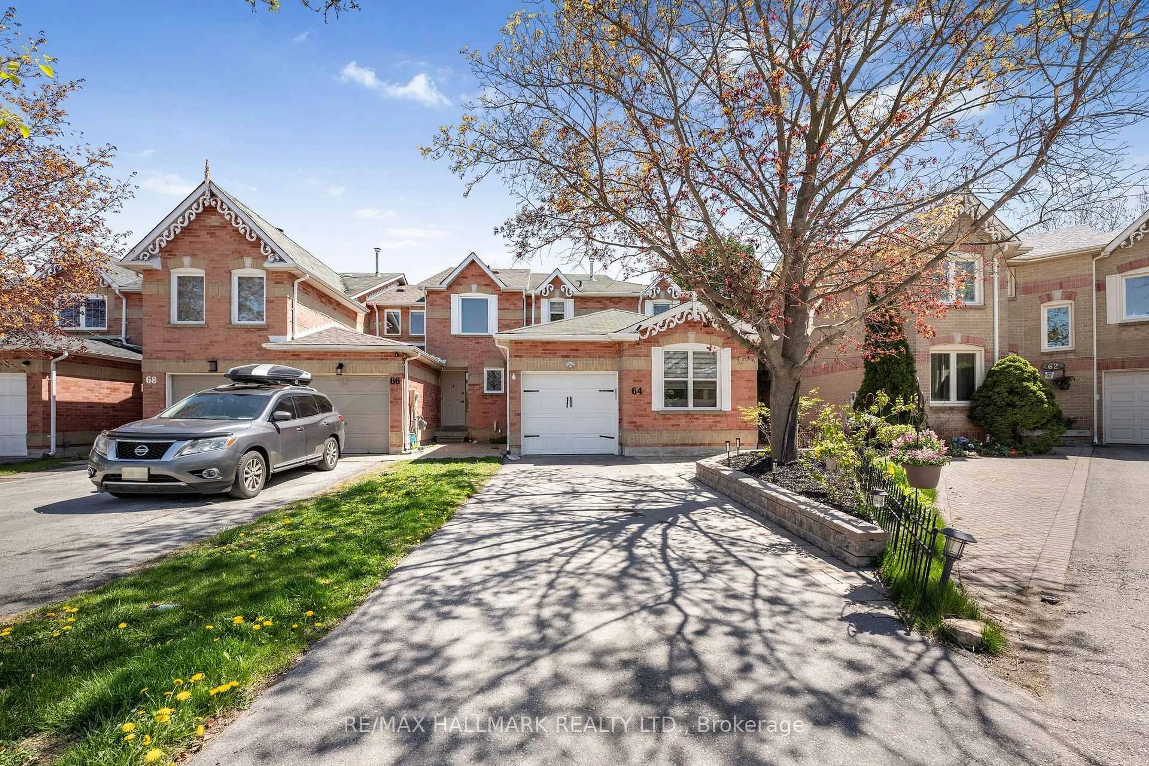 Home with brick exterior material, street for 64 Ritva Crt, Richmond Hill Ontario L4C 9R4