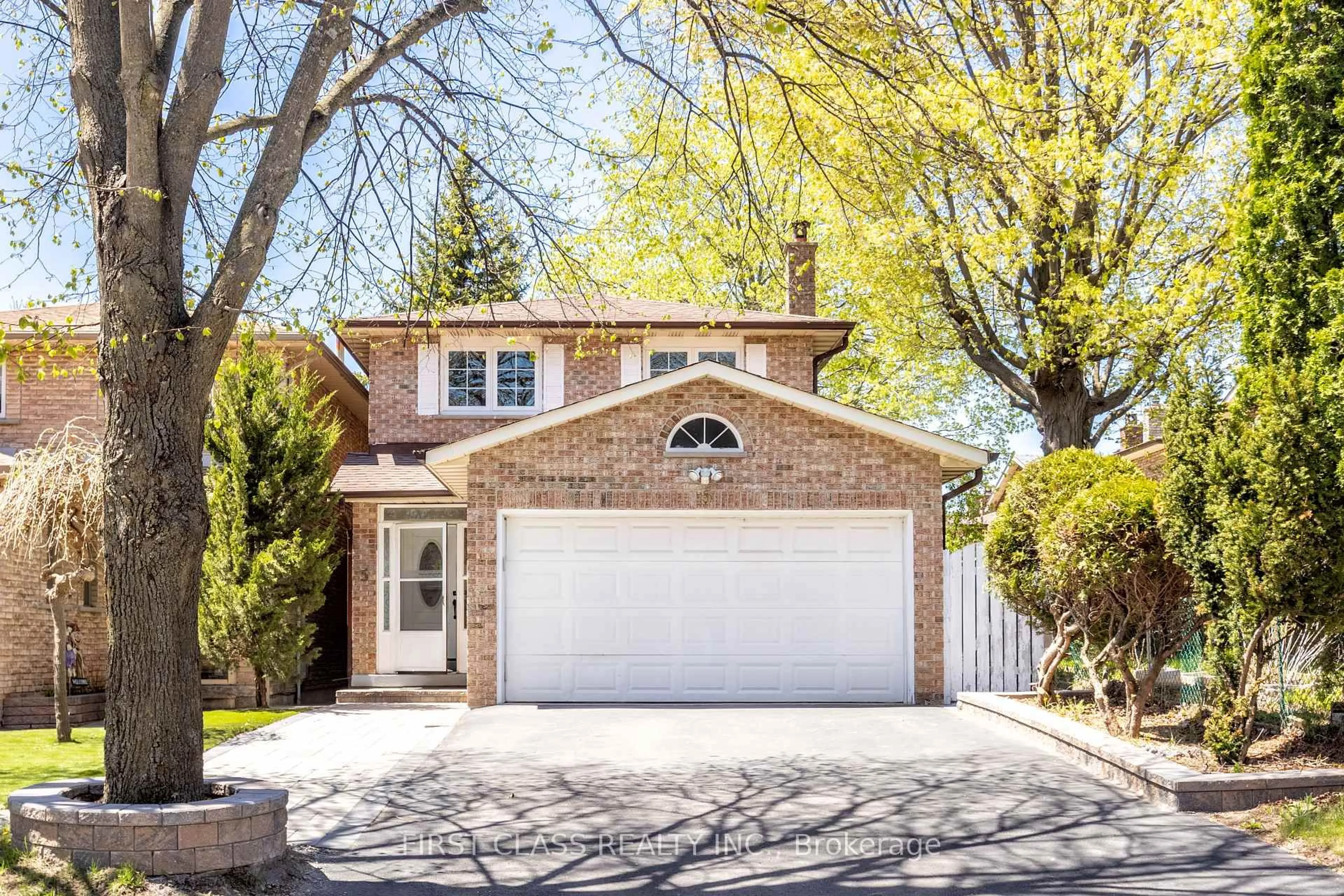 Home with brick exterior material, street for 5 Radford Cres, Markham Ontario L3P 4A2