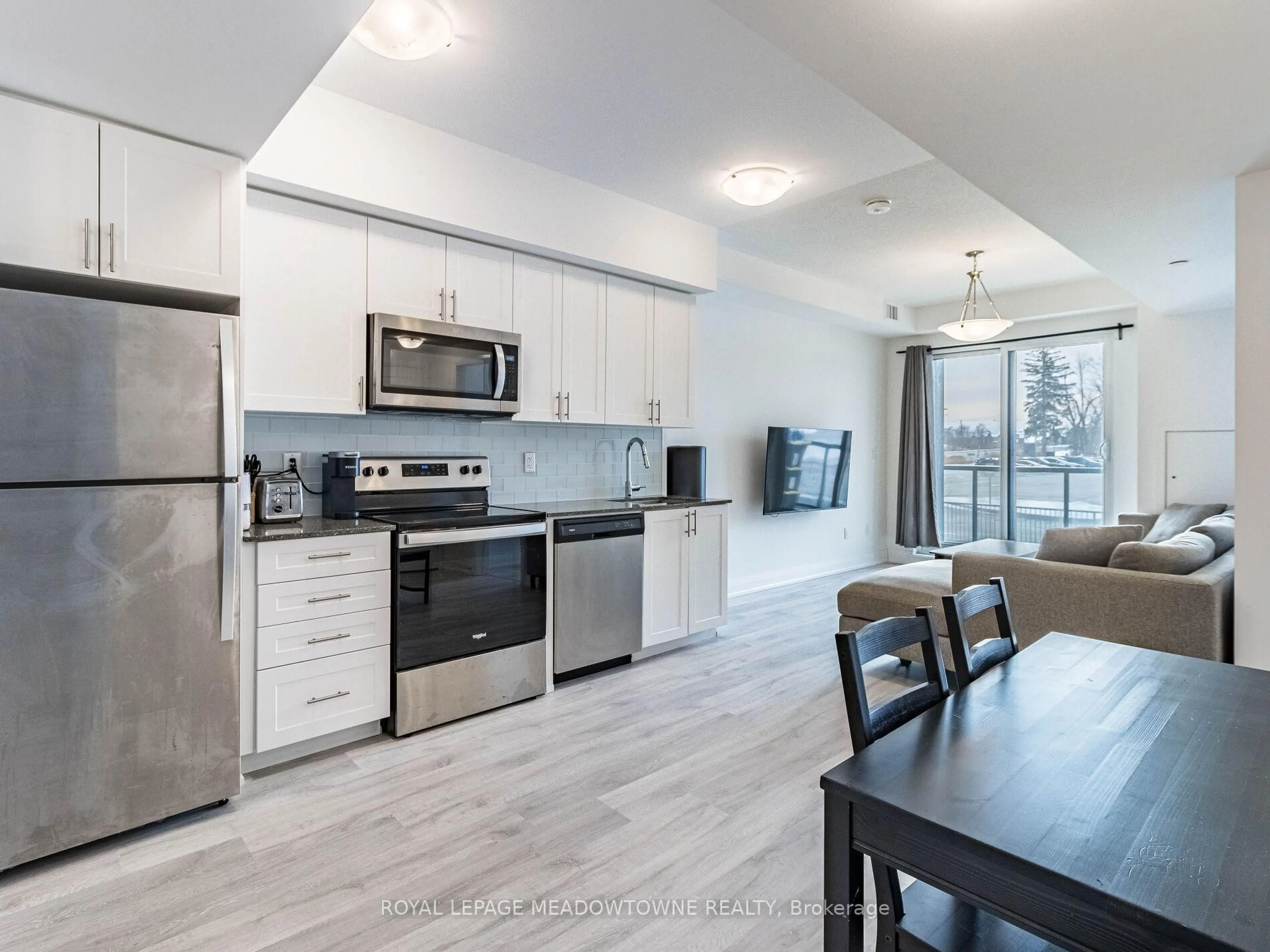 Open concept kitchen, unknown for 9700 Ninth Line #216, Markham Ontario L6B 1A8