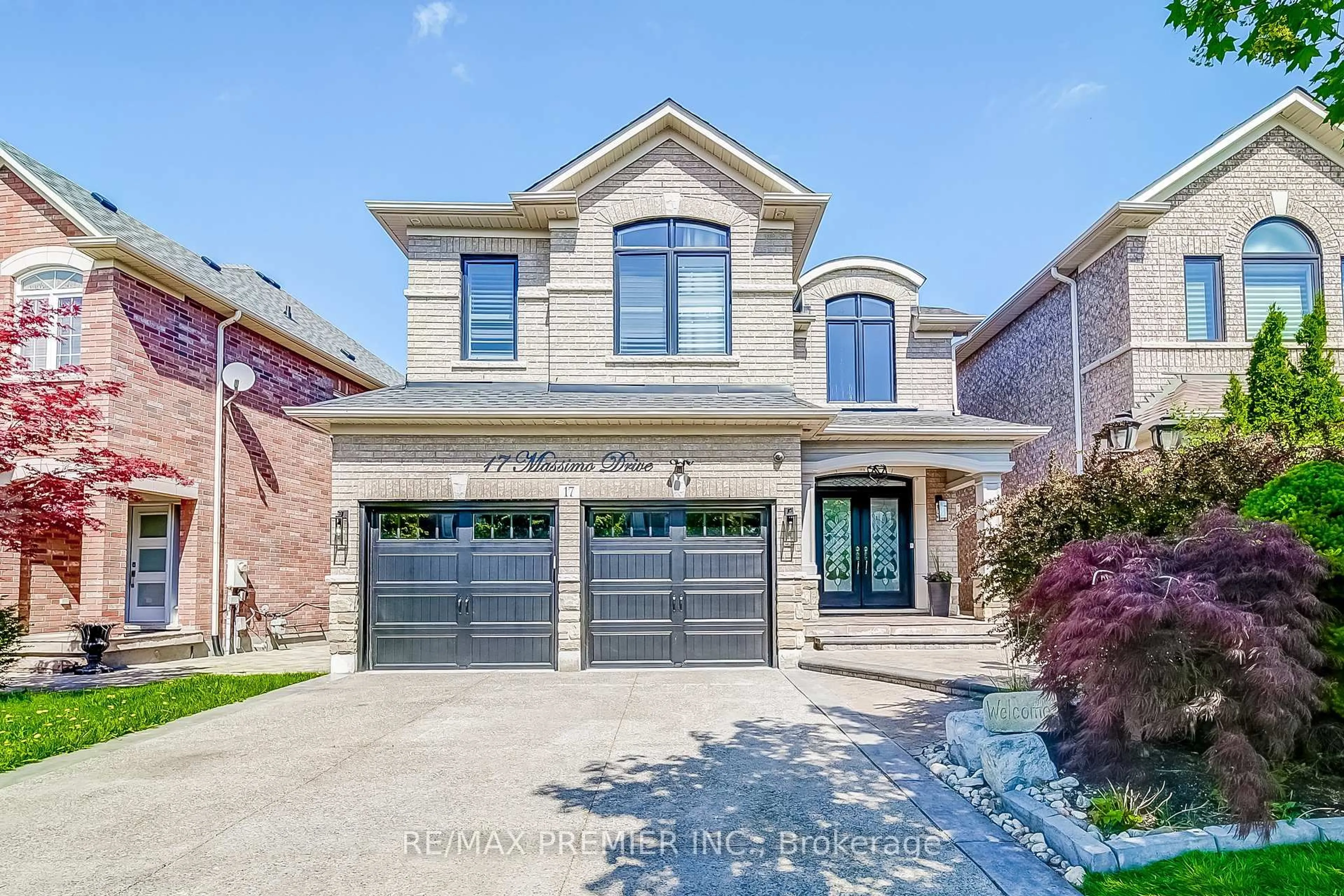 Home with brick exterior material, street for 17 Massimo Dr, Vaughan Ontario L4H 0H6