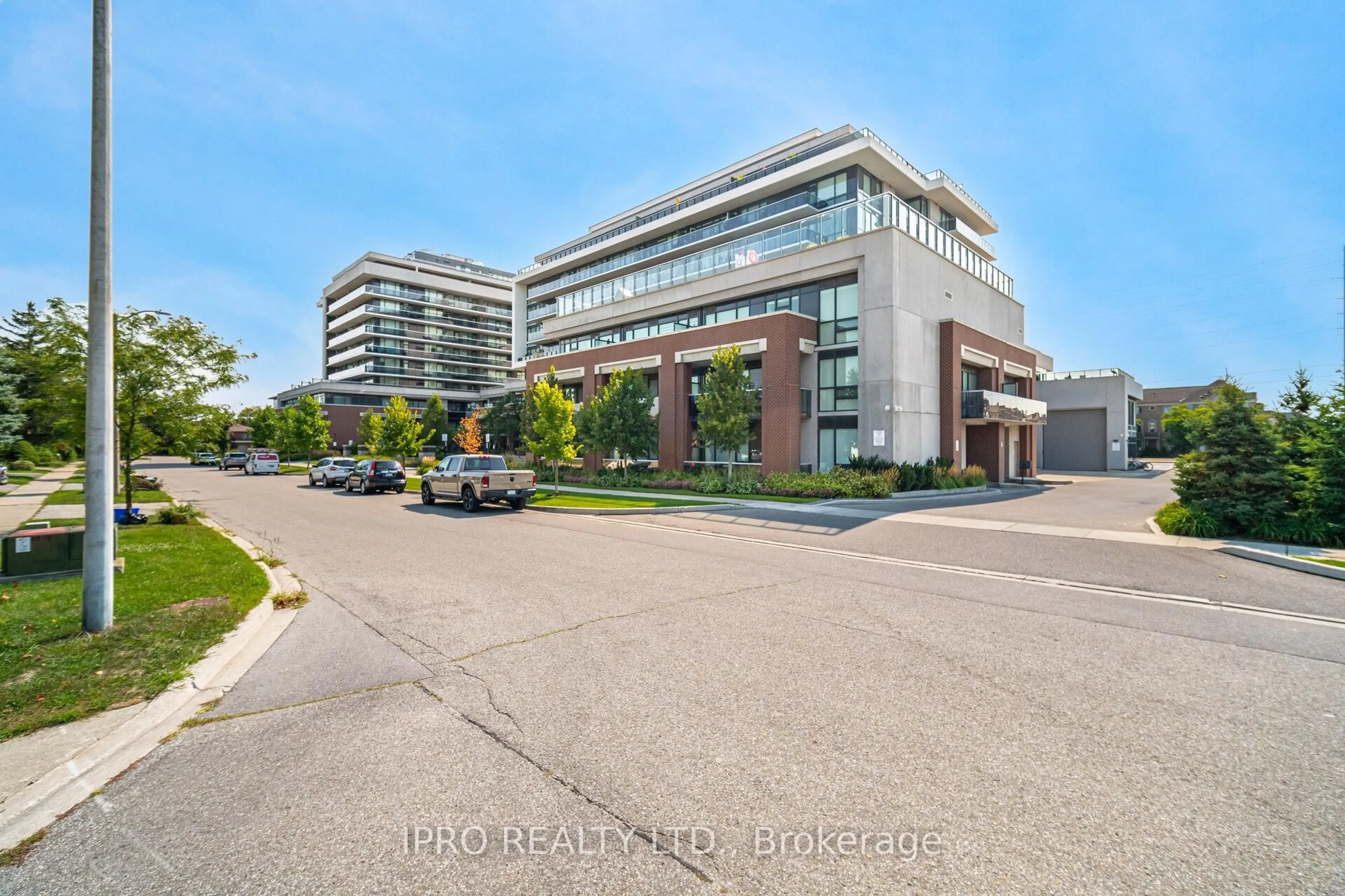 Unknown for 4800 Highway #7 Rd #Unit #327, Vaughan Ontario L4L 1H8