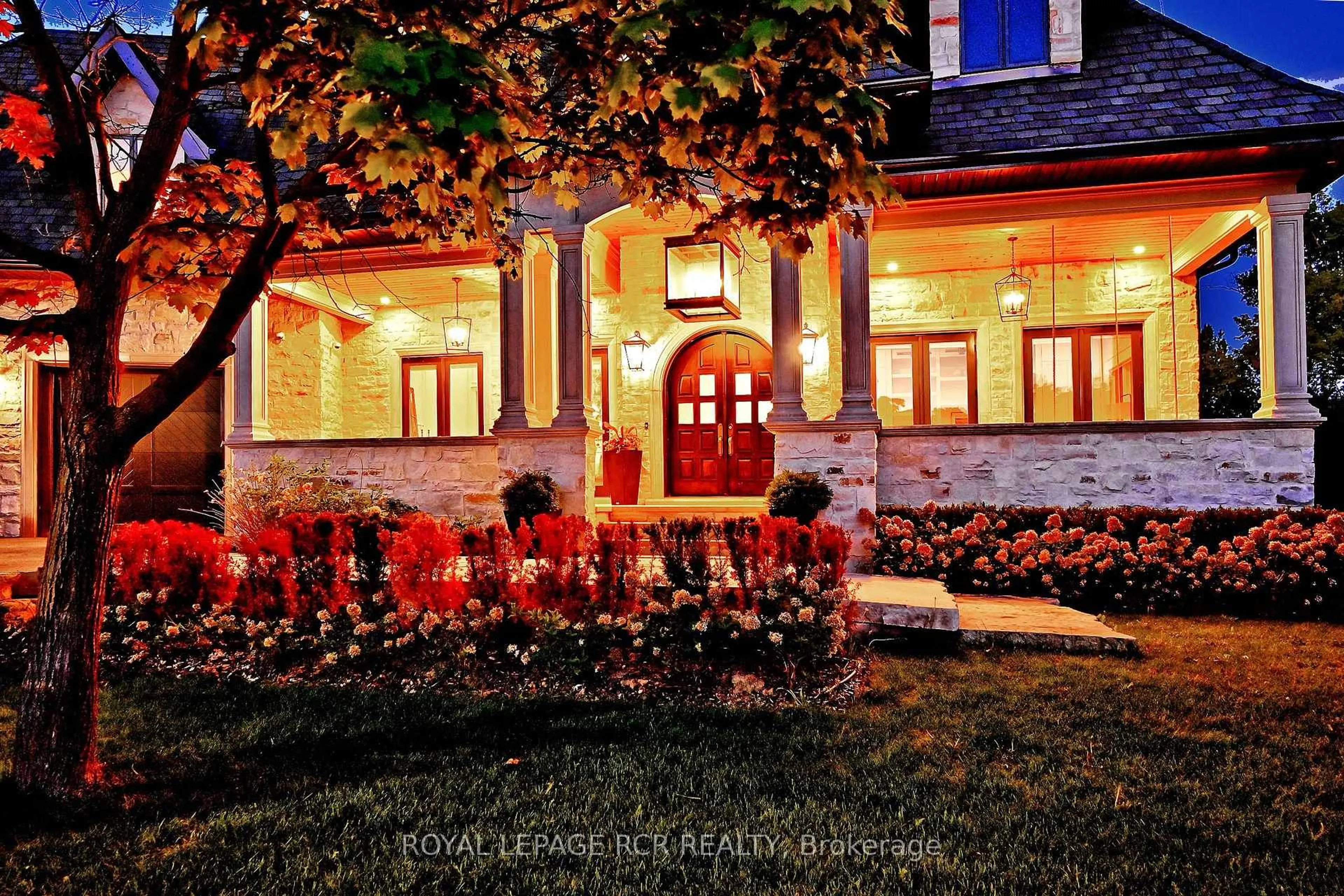 Unknown for 197 Sherwood Pl, Newmarket Ontario L3Y 8E5