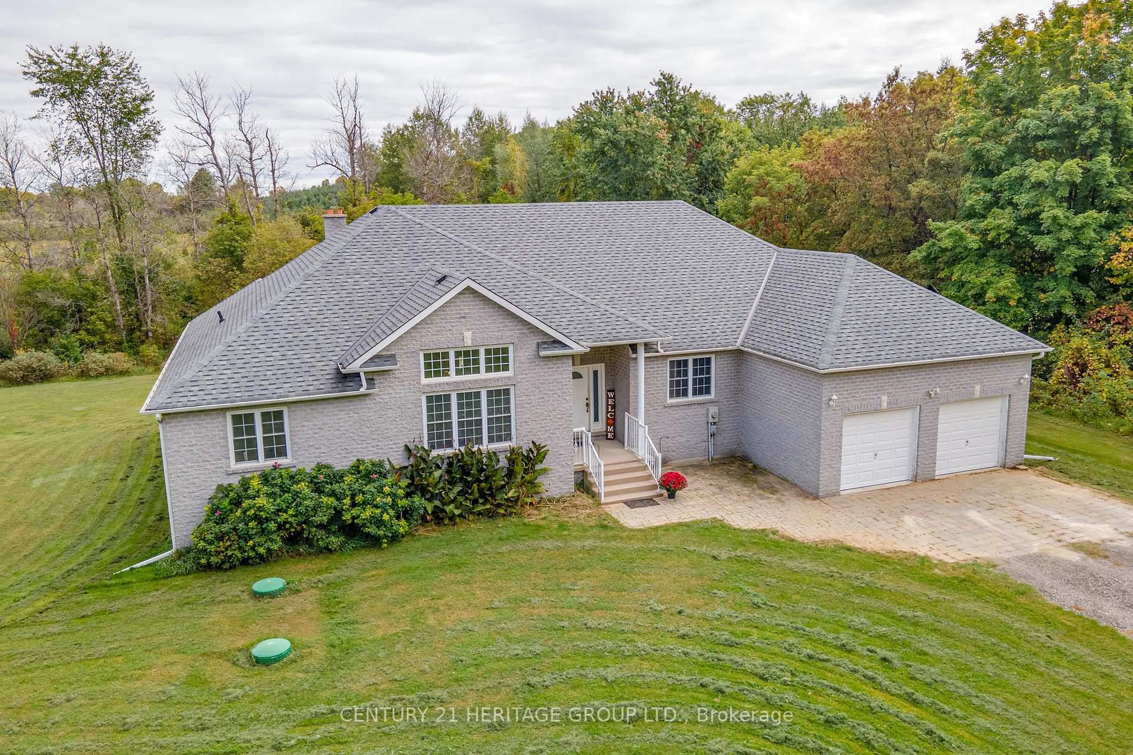 A pic from outside/outdoor area/front of a property/back of a property/a pic from drone, unknown for 1913 Concession Rd 5, Adjala-Tosorontio Ontario L0G 1L0