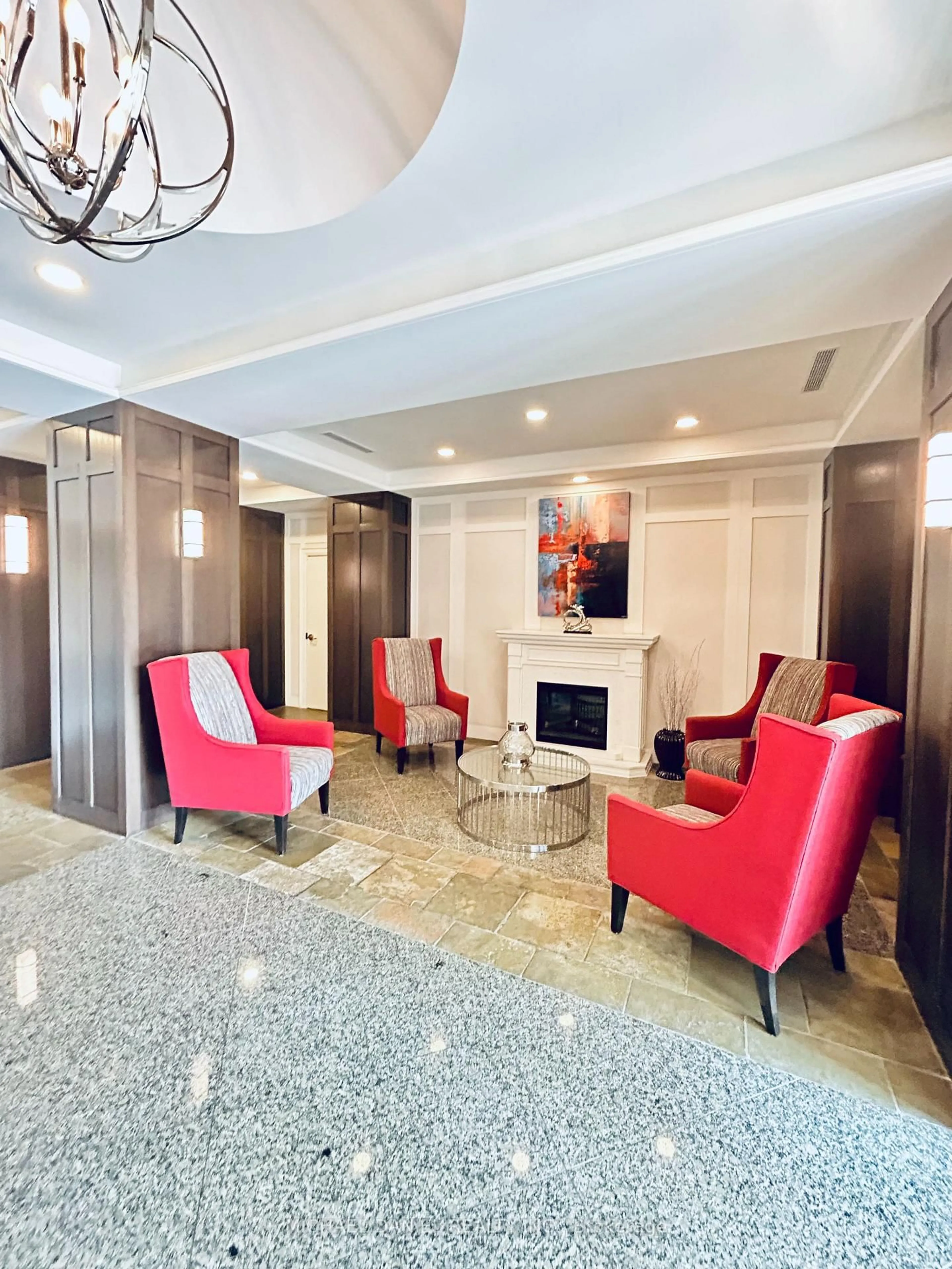Lobby for 29 Northern Heights Dr #306, Richmond Hill Ontario L4B 4L8