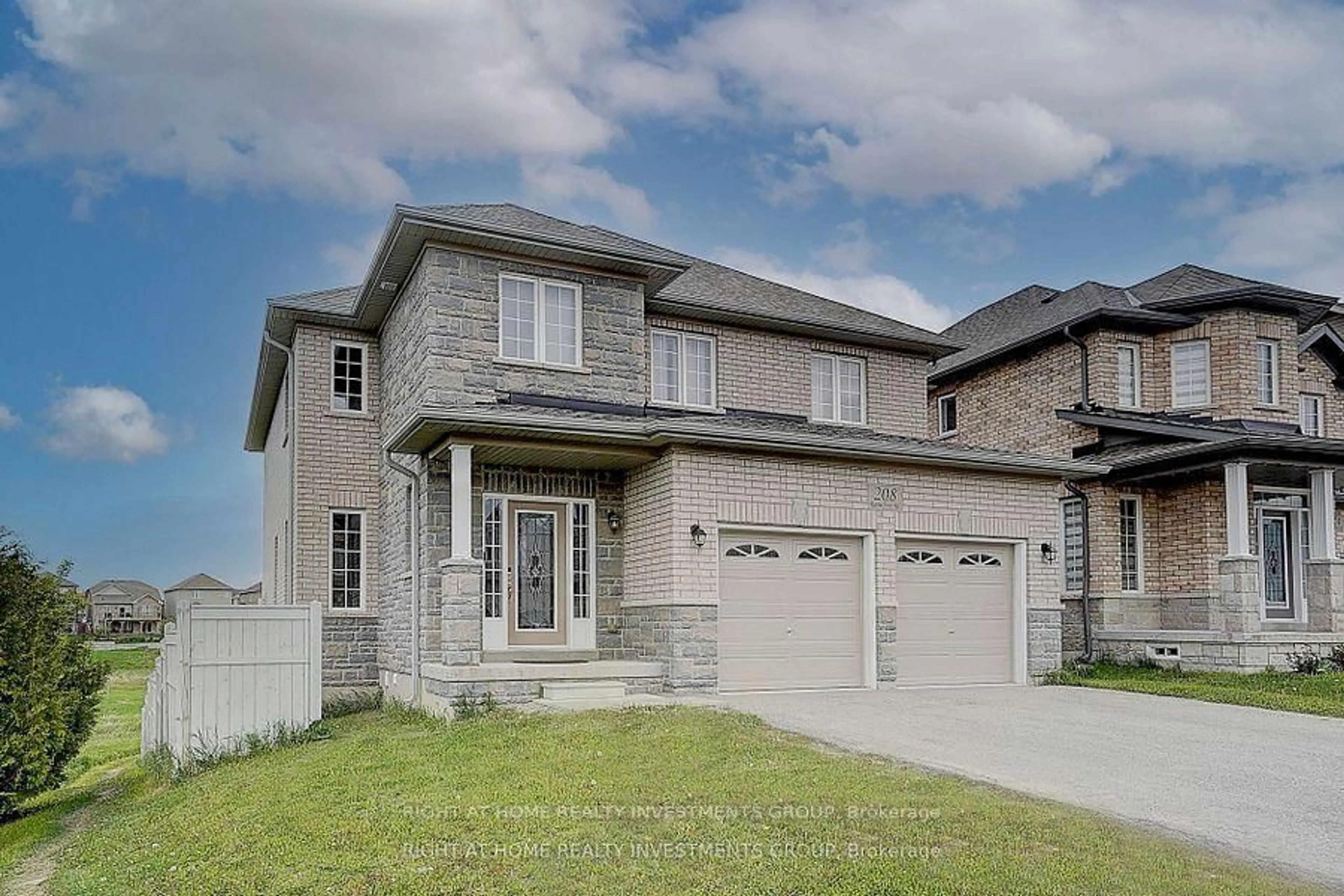 Home with brick exterior material, street for 208 Rutherford Rd, Bradford West Gwillimbury Ontario L3Z 0X5