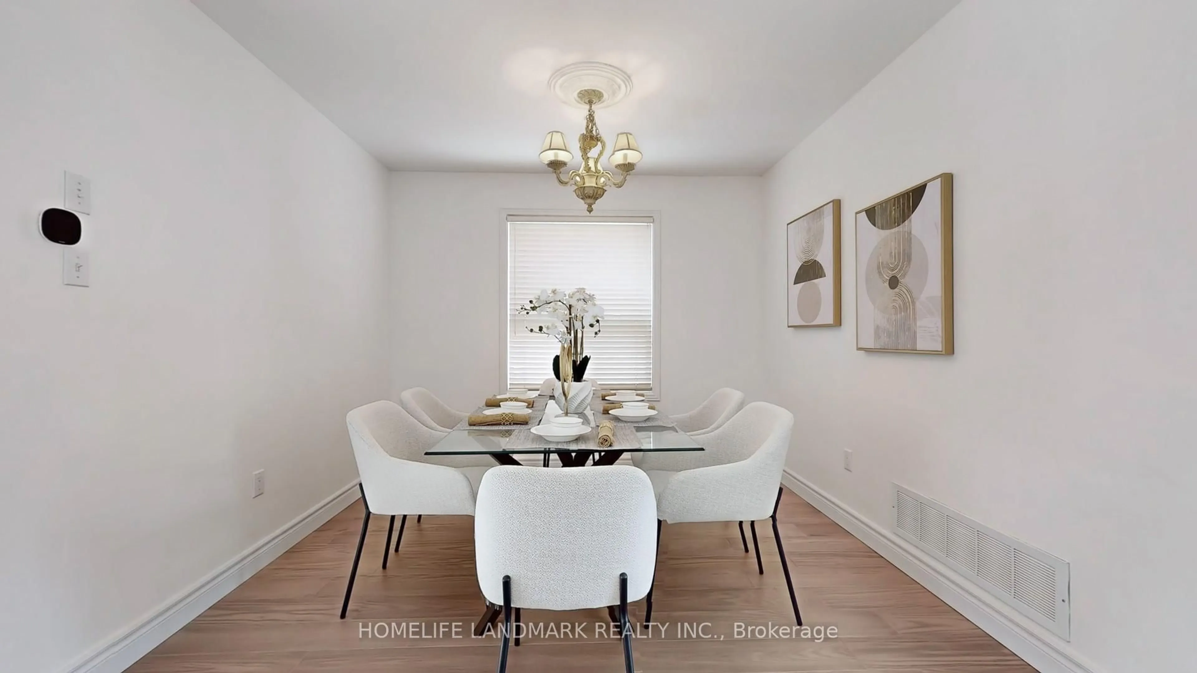 Dining room, unknown for 335 Marble Pl, Newmarket Ontario L3X 2R7