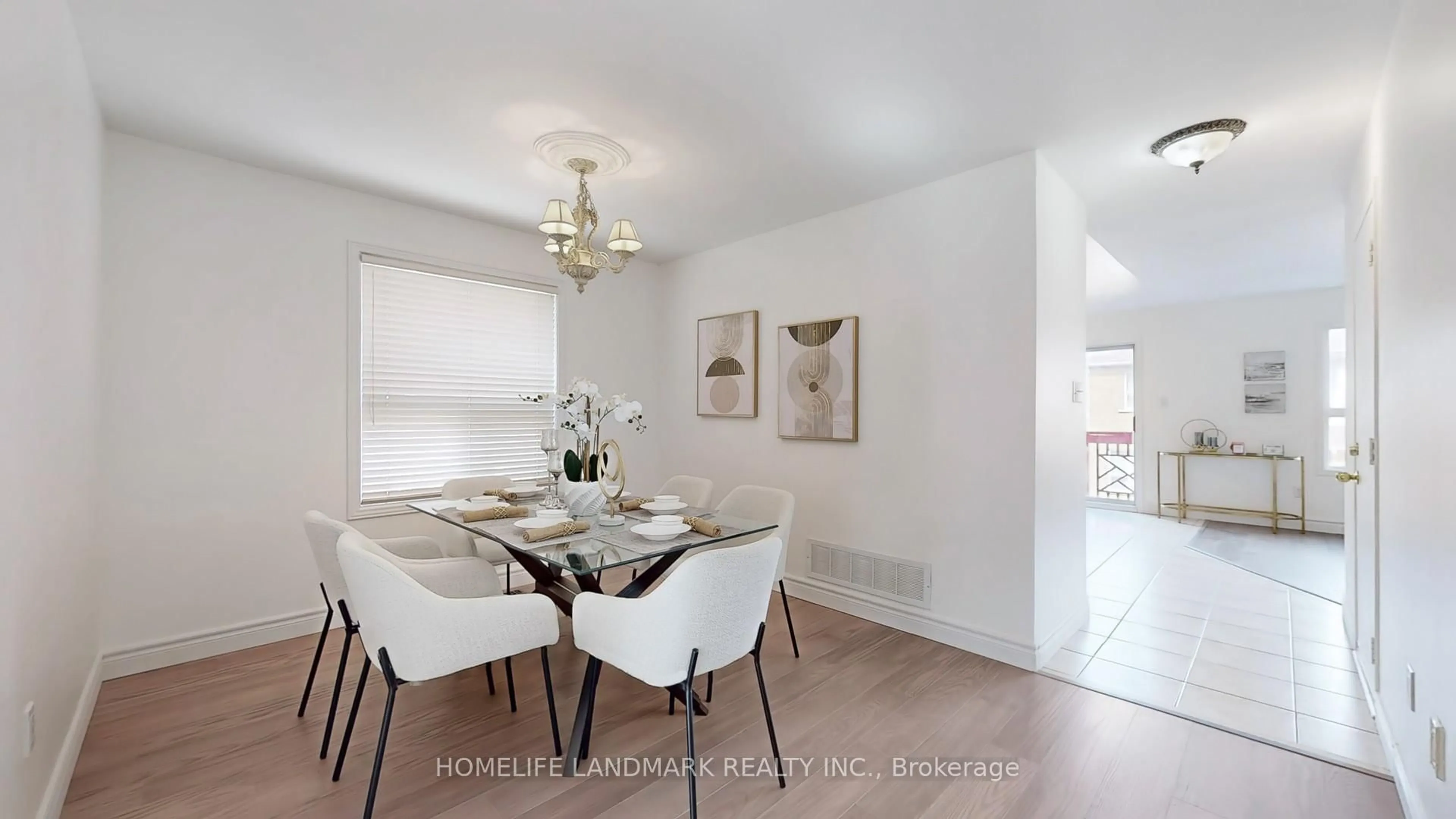 Dining room, unknown for 335 Marble Pl, Newmarket Ontario L3X 2R7