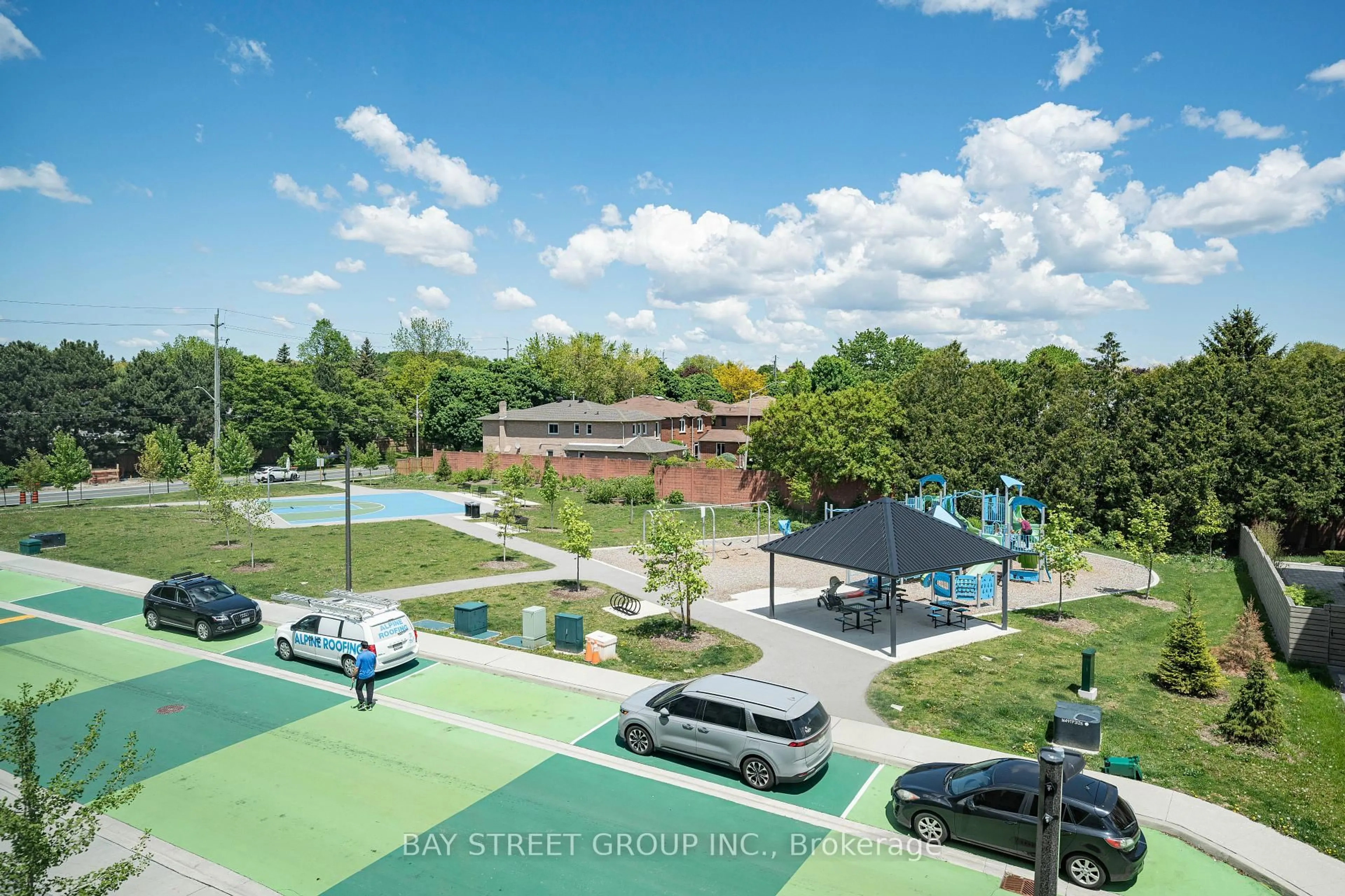 A pic from outside/outdoor area/front of a property/back of a property/a pic from drone, street for 26 Harold Lawrie Lane, Markham Ontario L3T 0G1