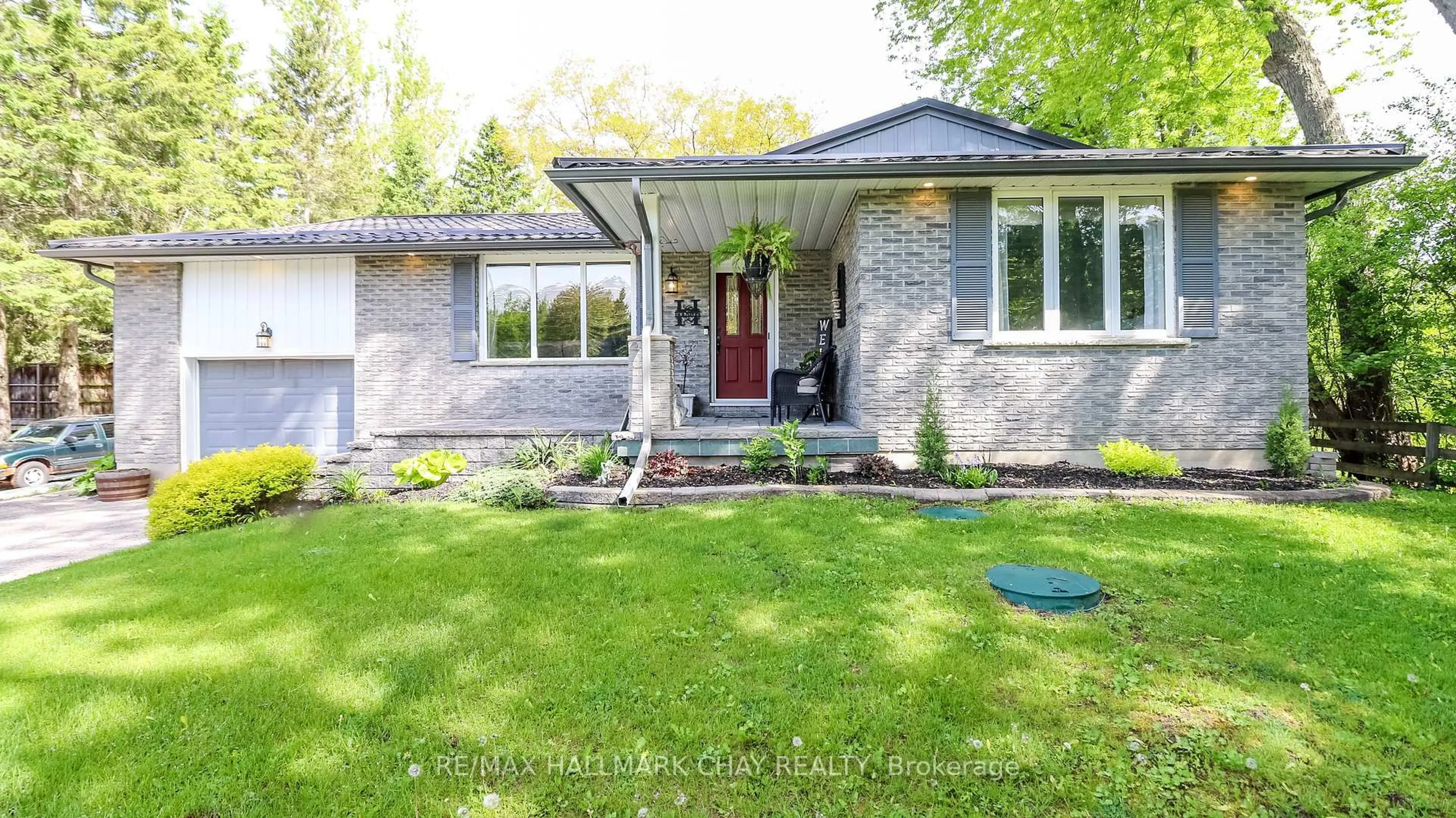 Home with brick exterior material, street for 5142 30 Sdrd, Essa Ontario L0M 1T0