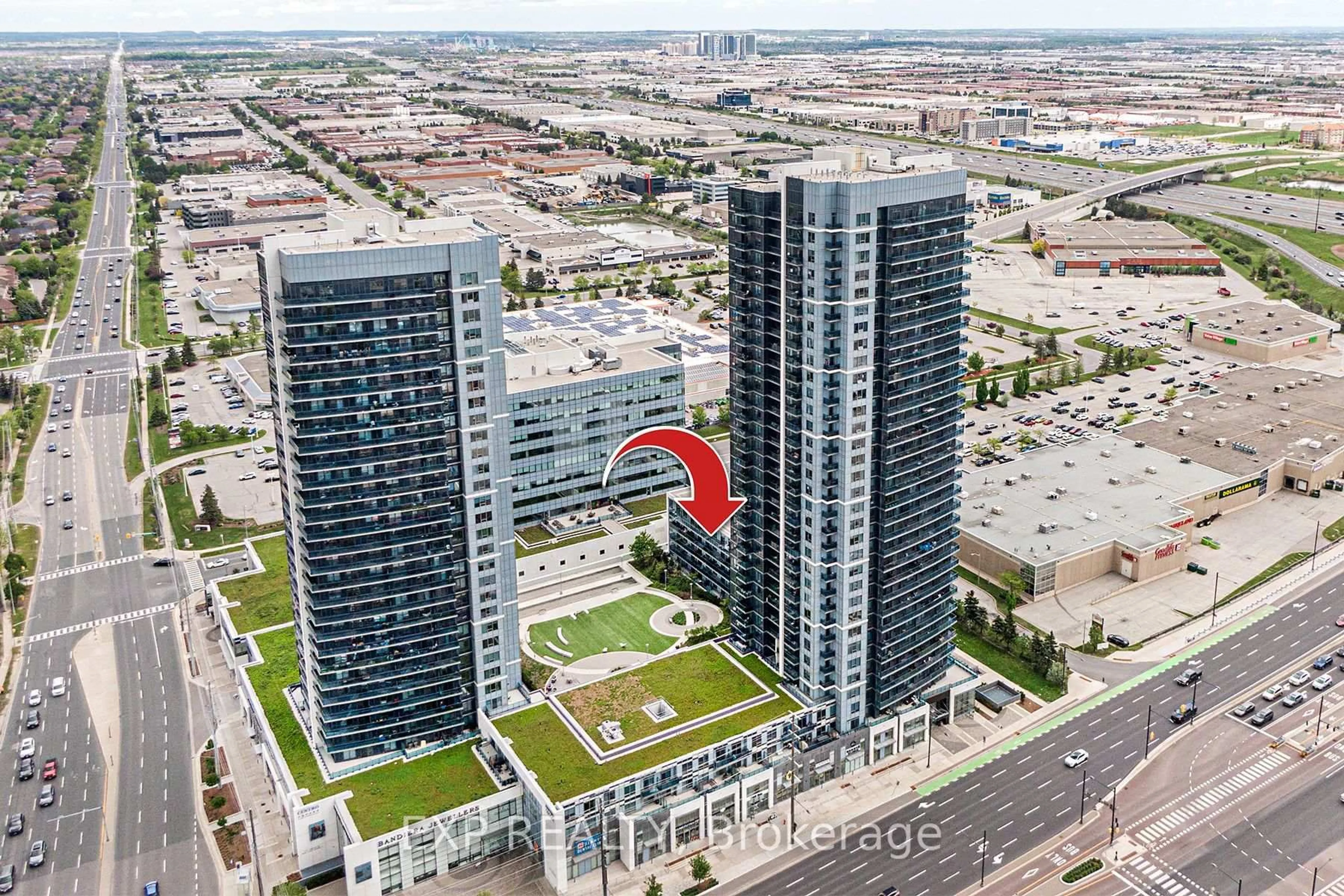 A pic from outside/outdoor area/front of a property/back of a property/a pic from drone, city buildings view from balcony for 3600 Highway 7 N/A #606, Vaughan Ontario L4L 0G8