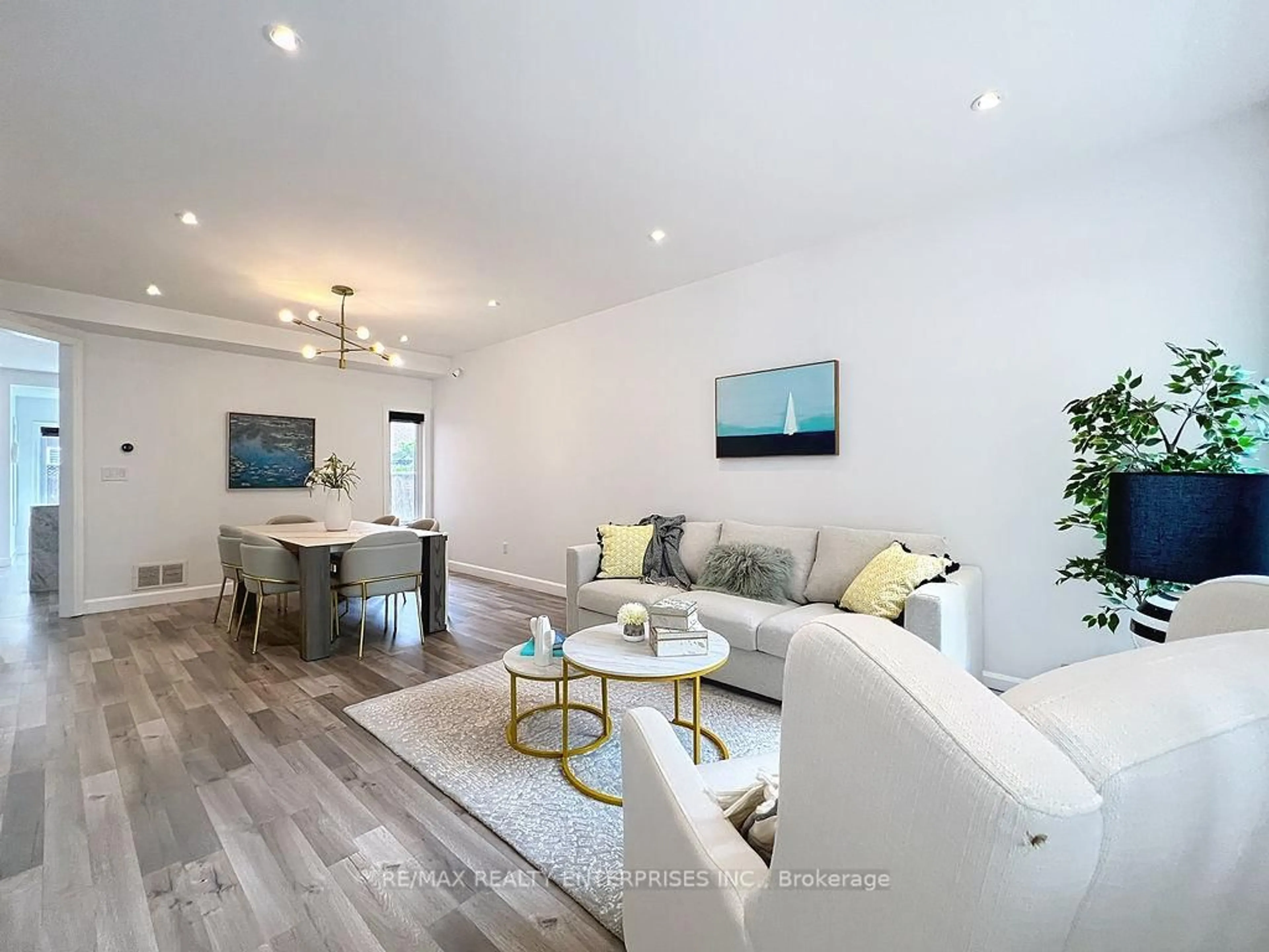 Living room with furniture, wood/laminate floor for 8 Wood Dale Rd, Vaughan Ontario L4K 5S8
