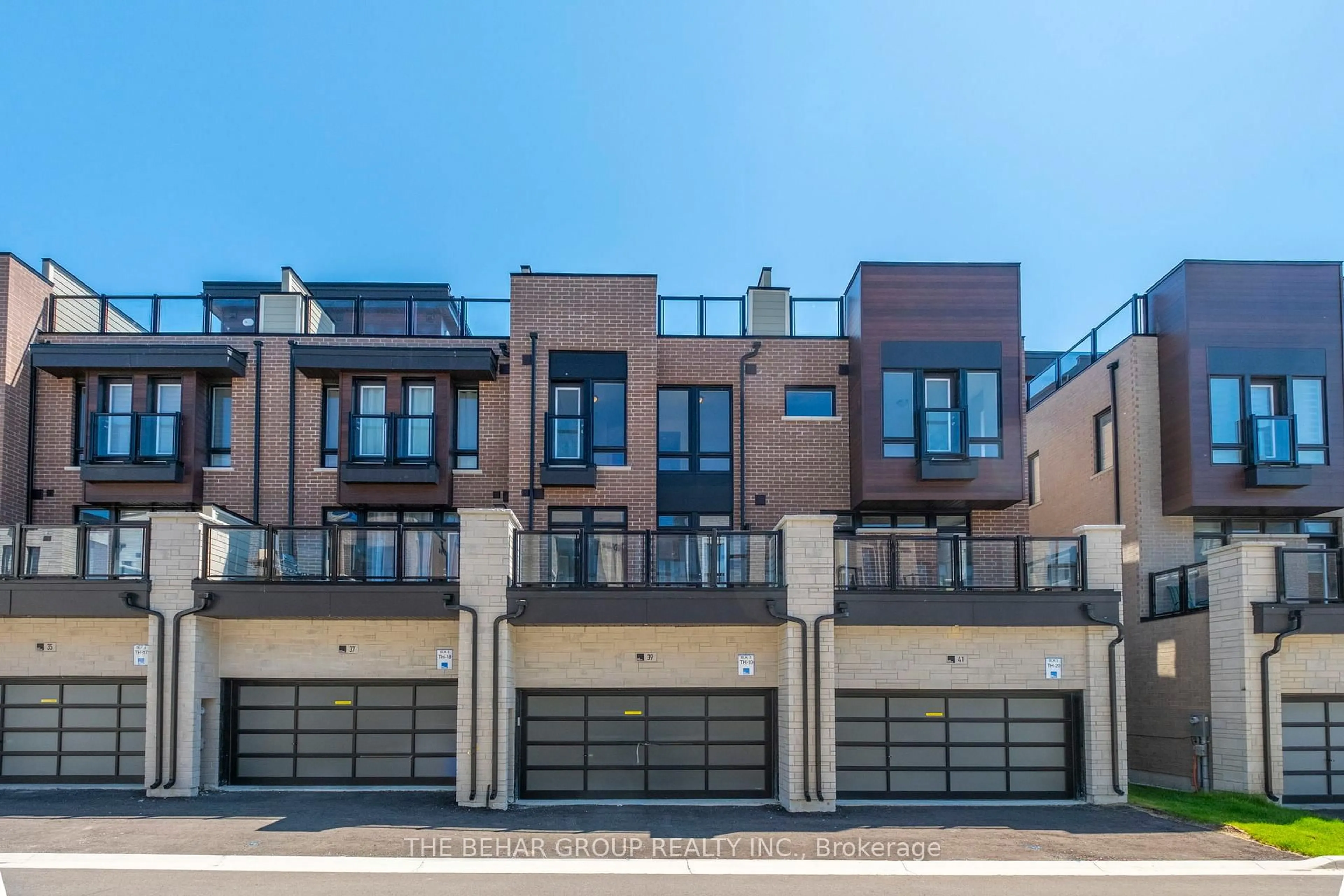 Unknown for 39 Credit Lane, Richmond Hill Ontario L4E 1G9