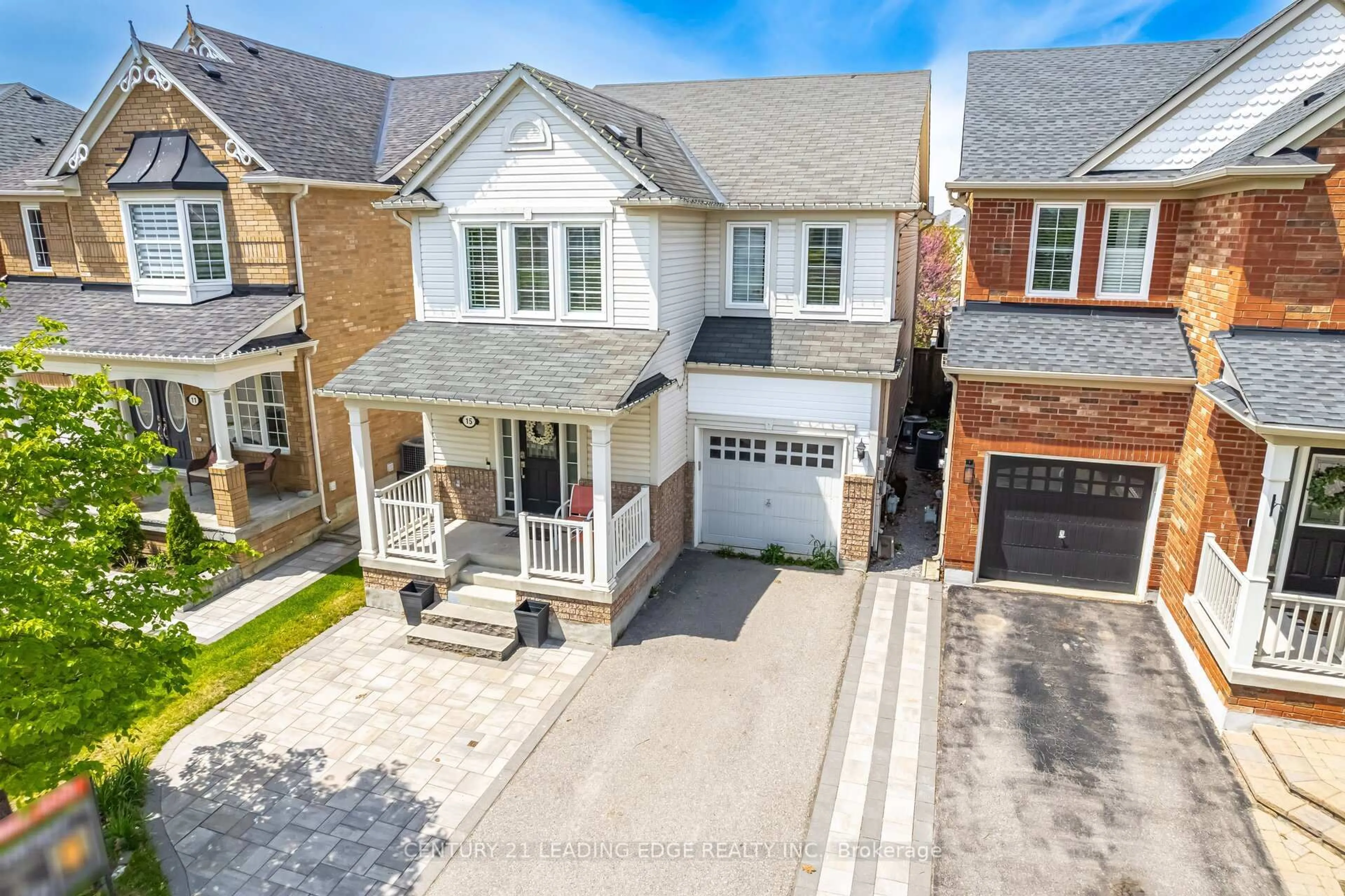 A pic from outside/outdoor area/front of a property/back of a property/a pic from drone, street for 15 William Stark Rd, Whitchurch-Stouffville Ontario L4A 0H5