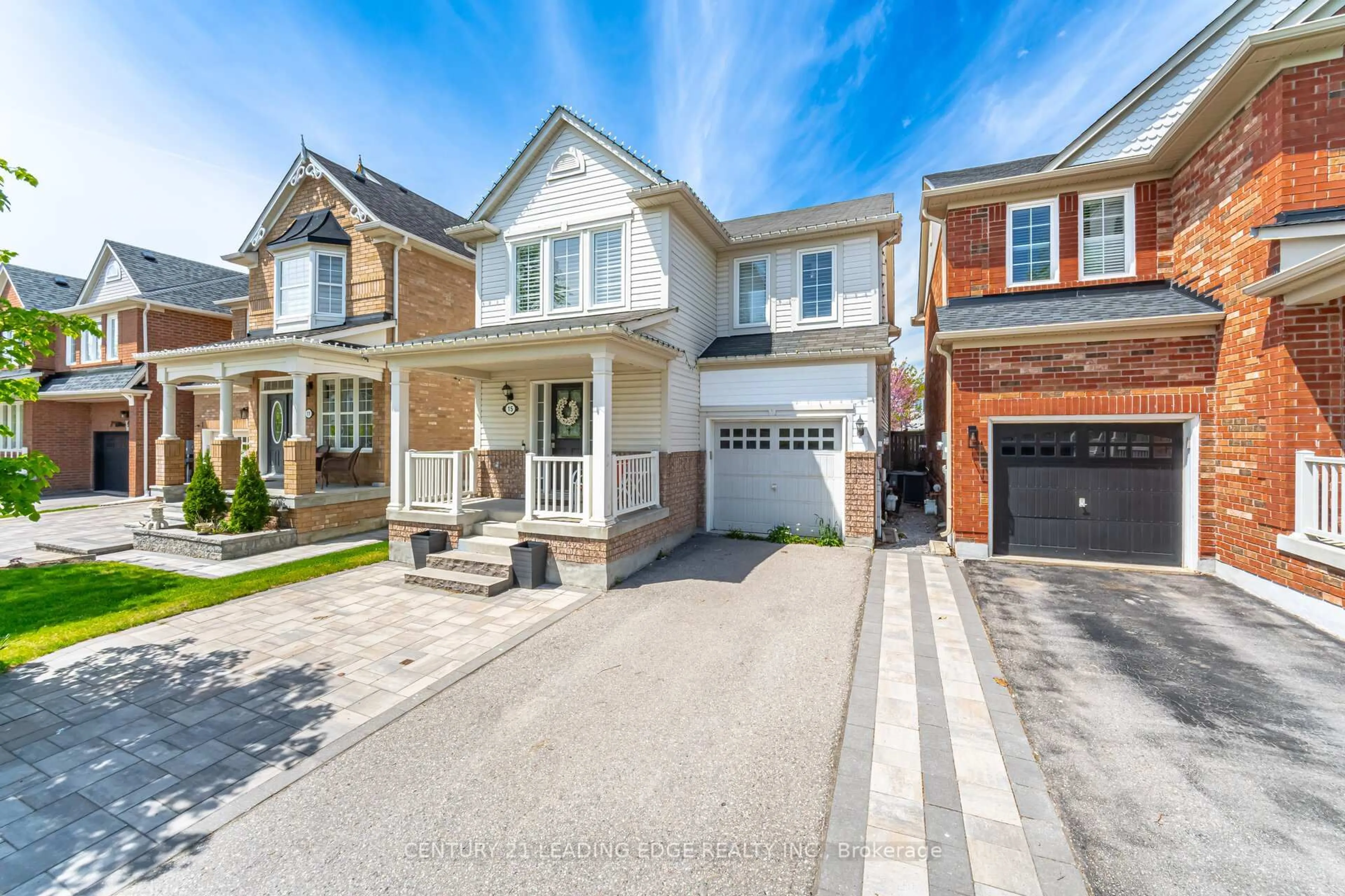 Home with brick exterior material, street for 15 William Stark Rd, Whitchurch-Stouffville Ontario L4A 0H5