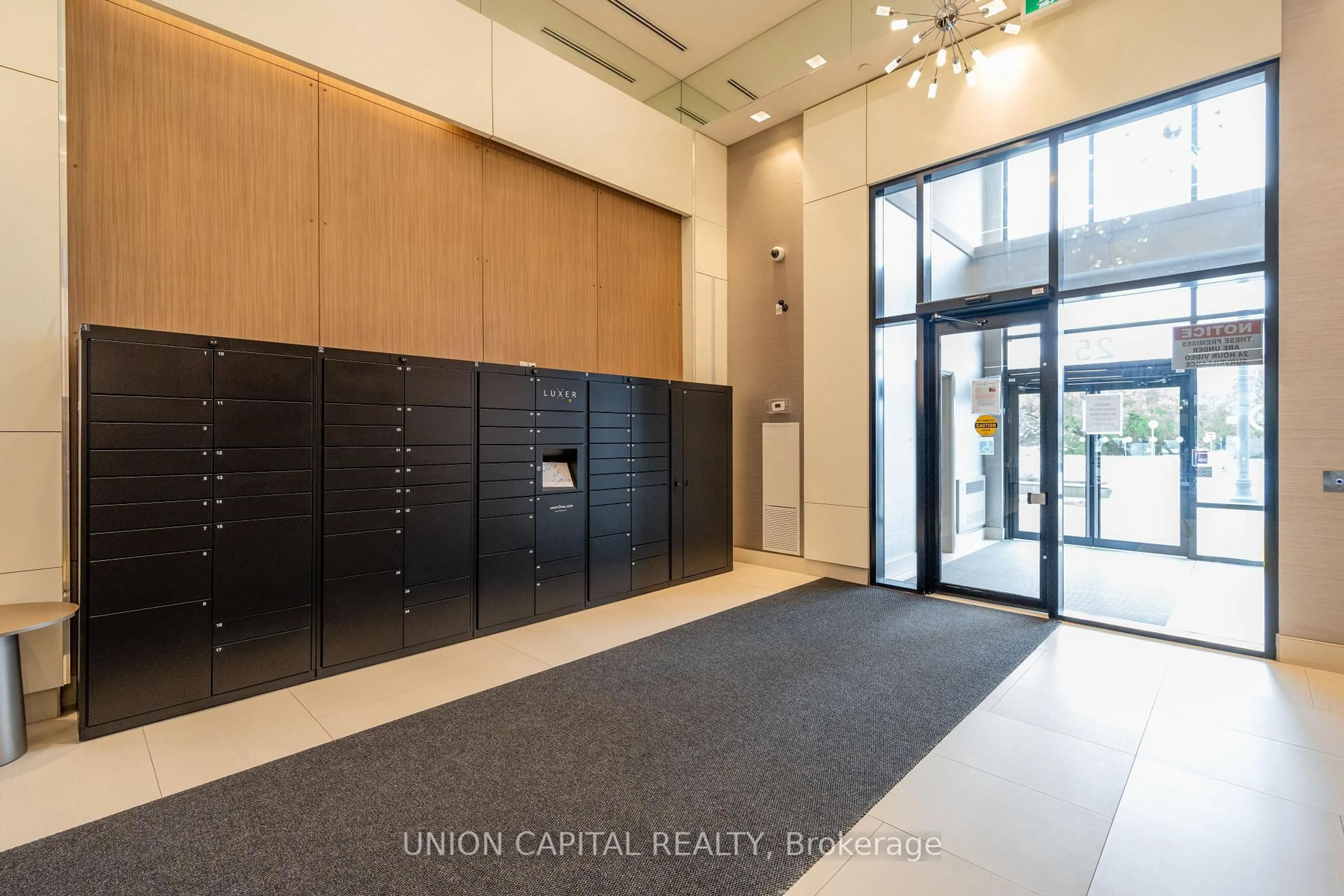 Indoor foyer for 25 Water Walk Dr #730, Markham Ontario L6G 0G2