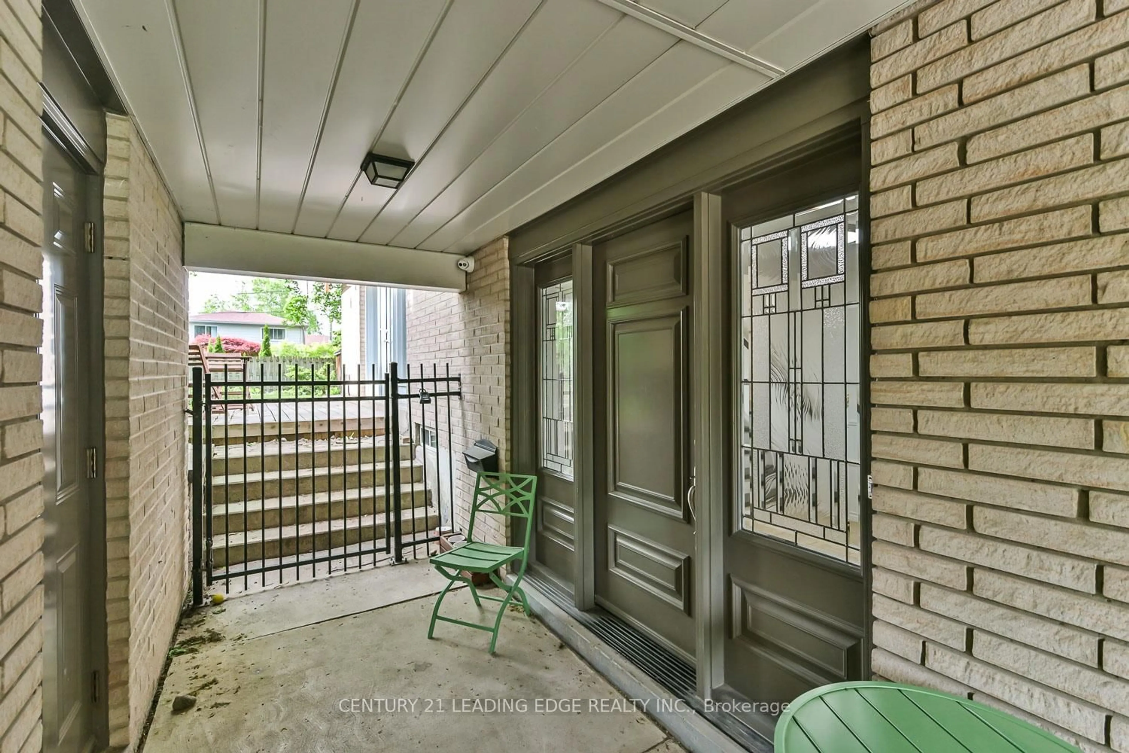 Unknown for 40 Fonthill Blvd, Markham Ontario L3R 1V7
